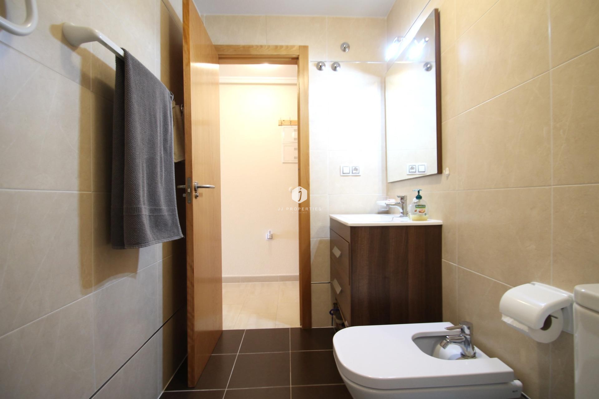 D'occasion - Appartement -
Torrevieja - El molino