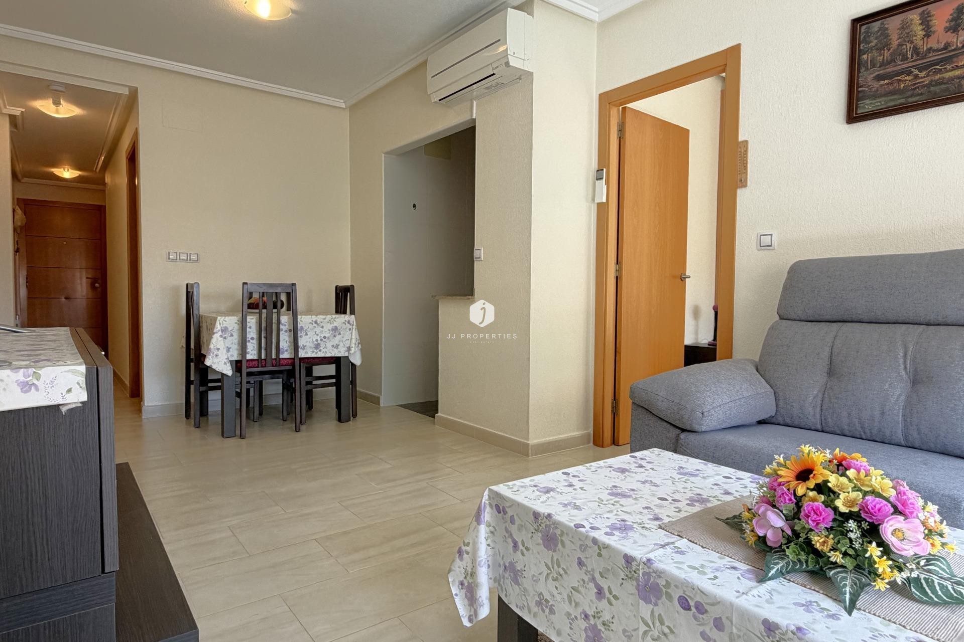 D'occasion - Appartement -
Torrevieja - El molino