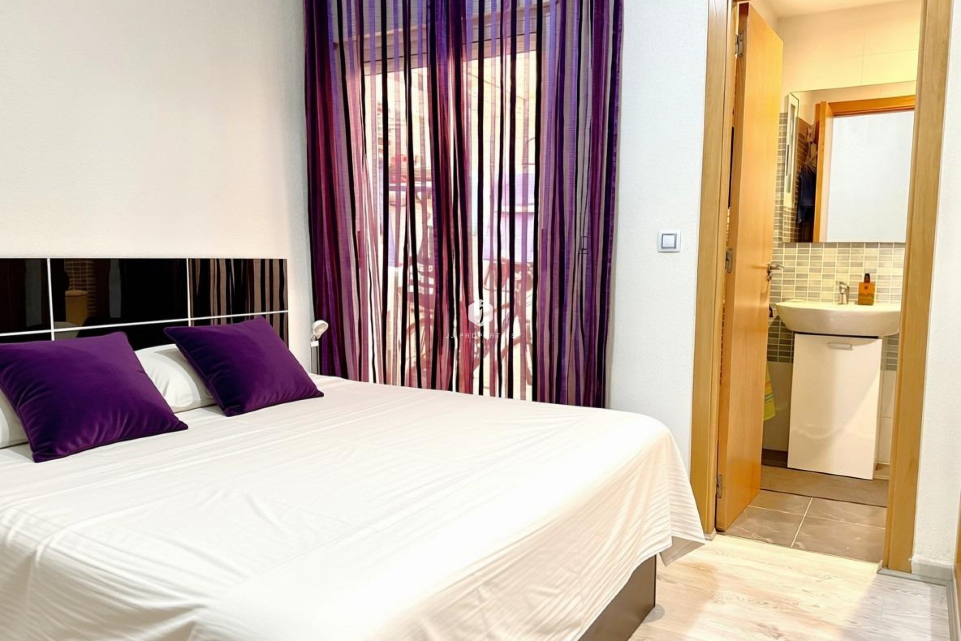D'occasion - Appartement -
Torrevieja - El molino