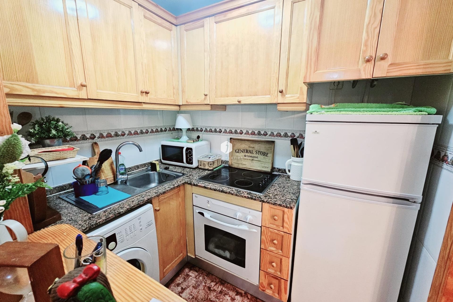 D'occasion - Appartement -
Torrevieja - Estacion de autobuses