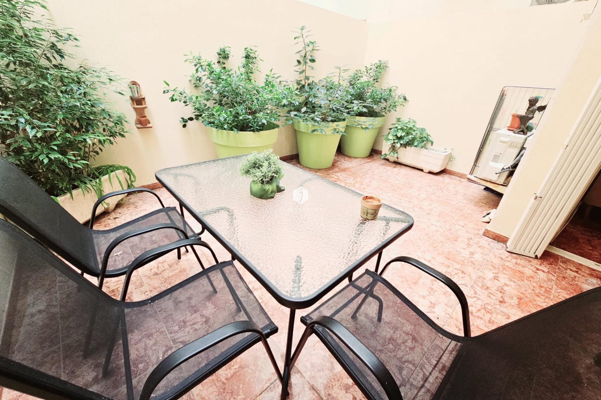 D'occasion - Appartement -
Torrevieja - Estacion de autobuses