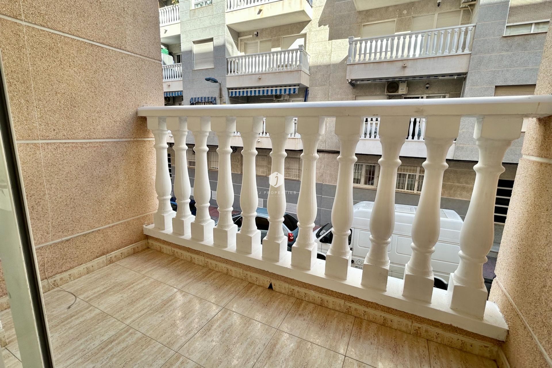 D'occasion - Appartement -
Torrevieja - Estacion de autobuses