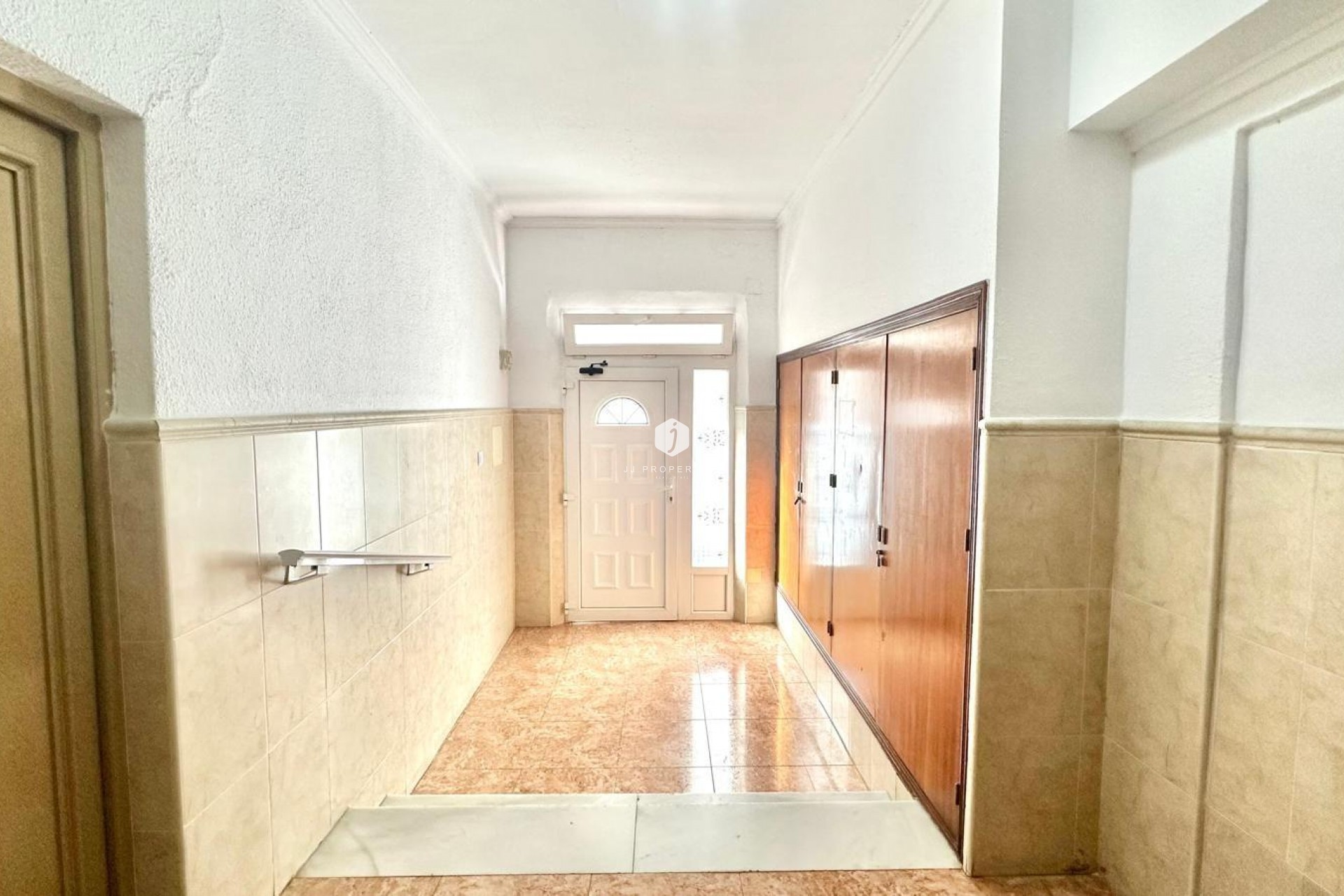 D'occasion - Appartement -
Torrevieja - Estacion de autobuses