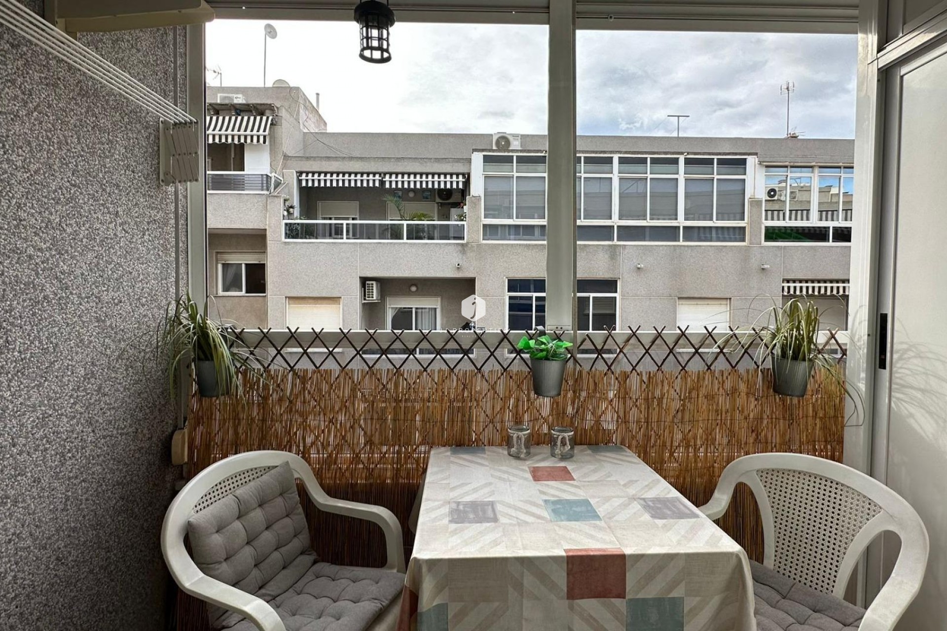 D'occasion - Appartement -
Torrevieja - Estacion de autobuses