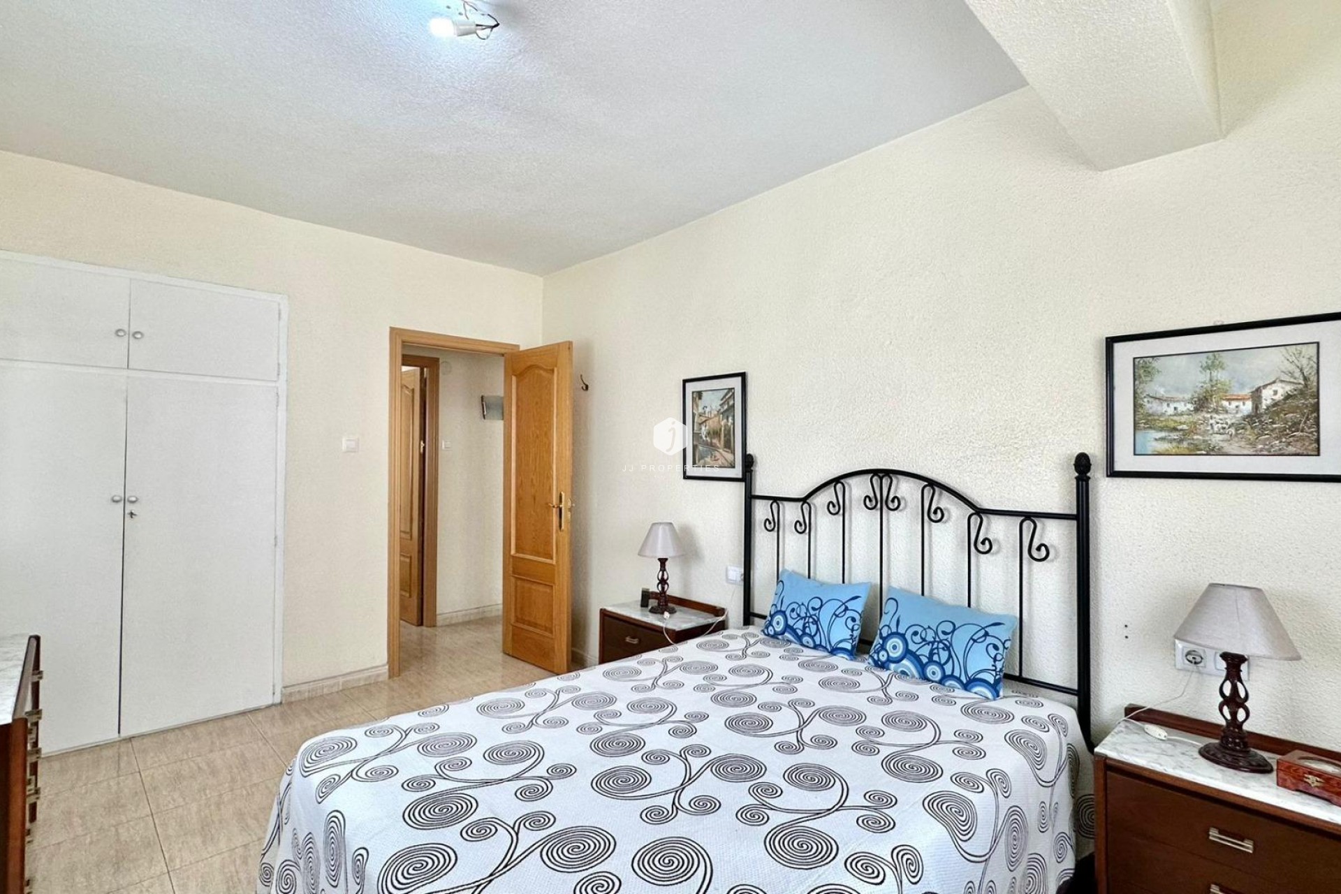 D'occasion - Appartement -
Torrevieja - Estacion de autobuses