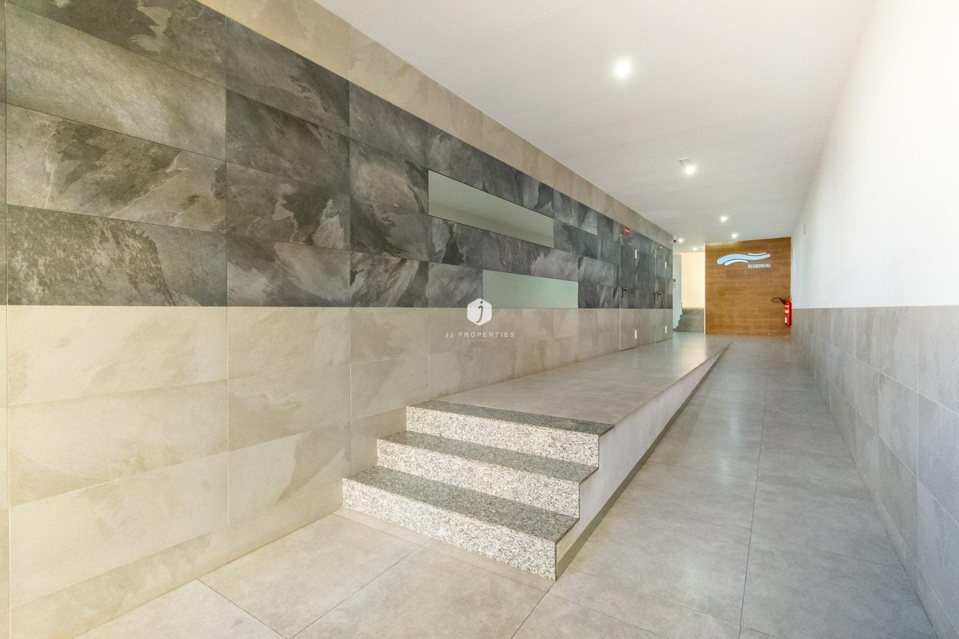 D'occasion - Appartement -
Torrevieja - Estacion de autobuses