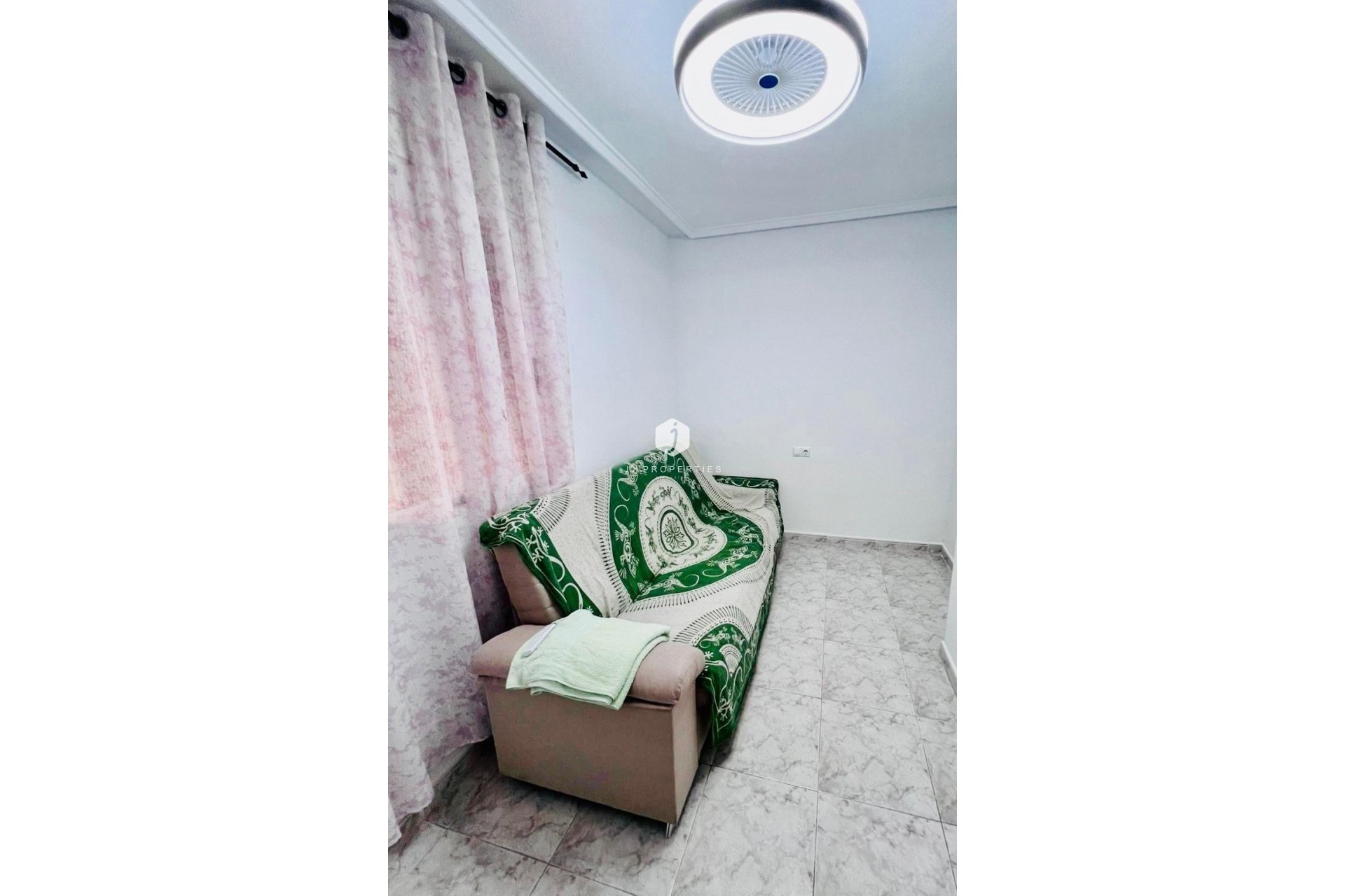 D'occasion - Appartement -
Torrevieja - Estacion de autobuses