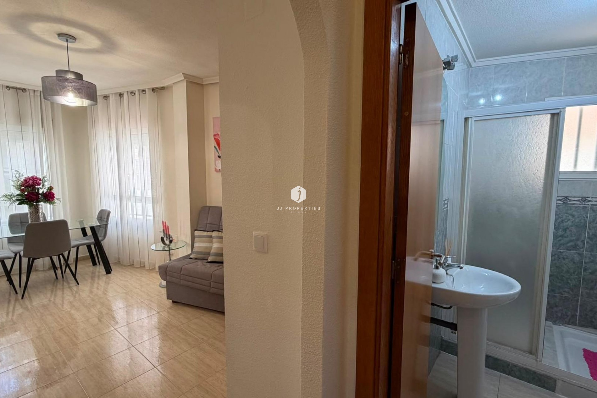 D'occasion - Appartement -
Torrevieja - Estacion de autobuses