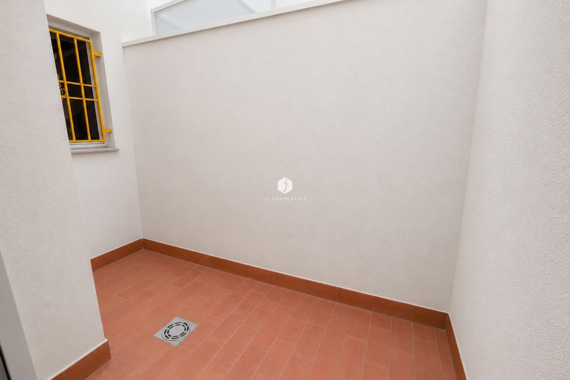 D'occasion - Appartement -
Torrevieja - Estacion de autobuses