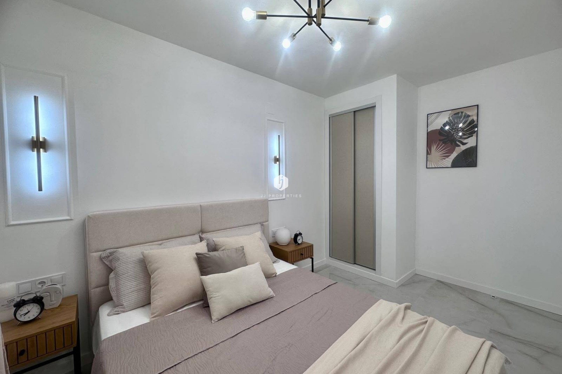 D'occasion - Appartement -
Torrevieja - Estacion de autobuses
