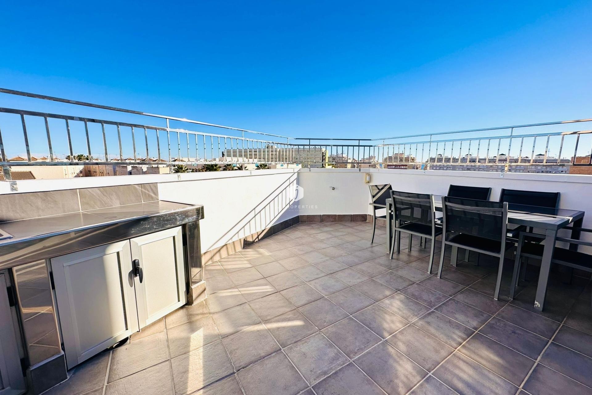 D'occasion - Appartement -
Torrevieja - Estacion de autobuses