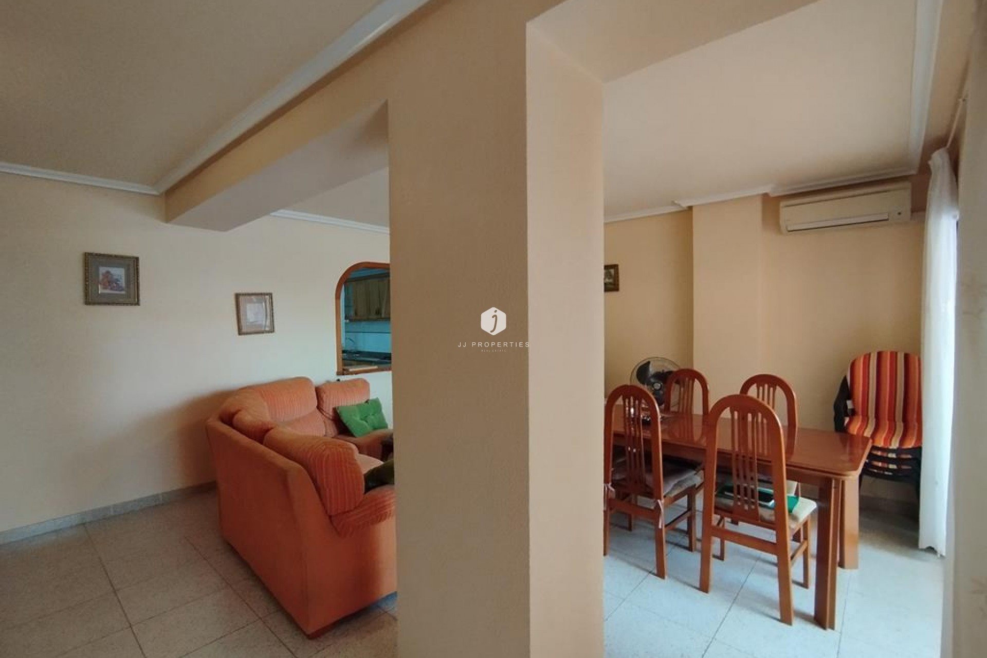D'occasion - Appartement -
Torrevieja - HABANERAS PLAZA SANTA MARIA