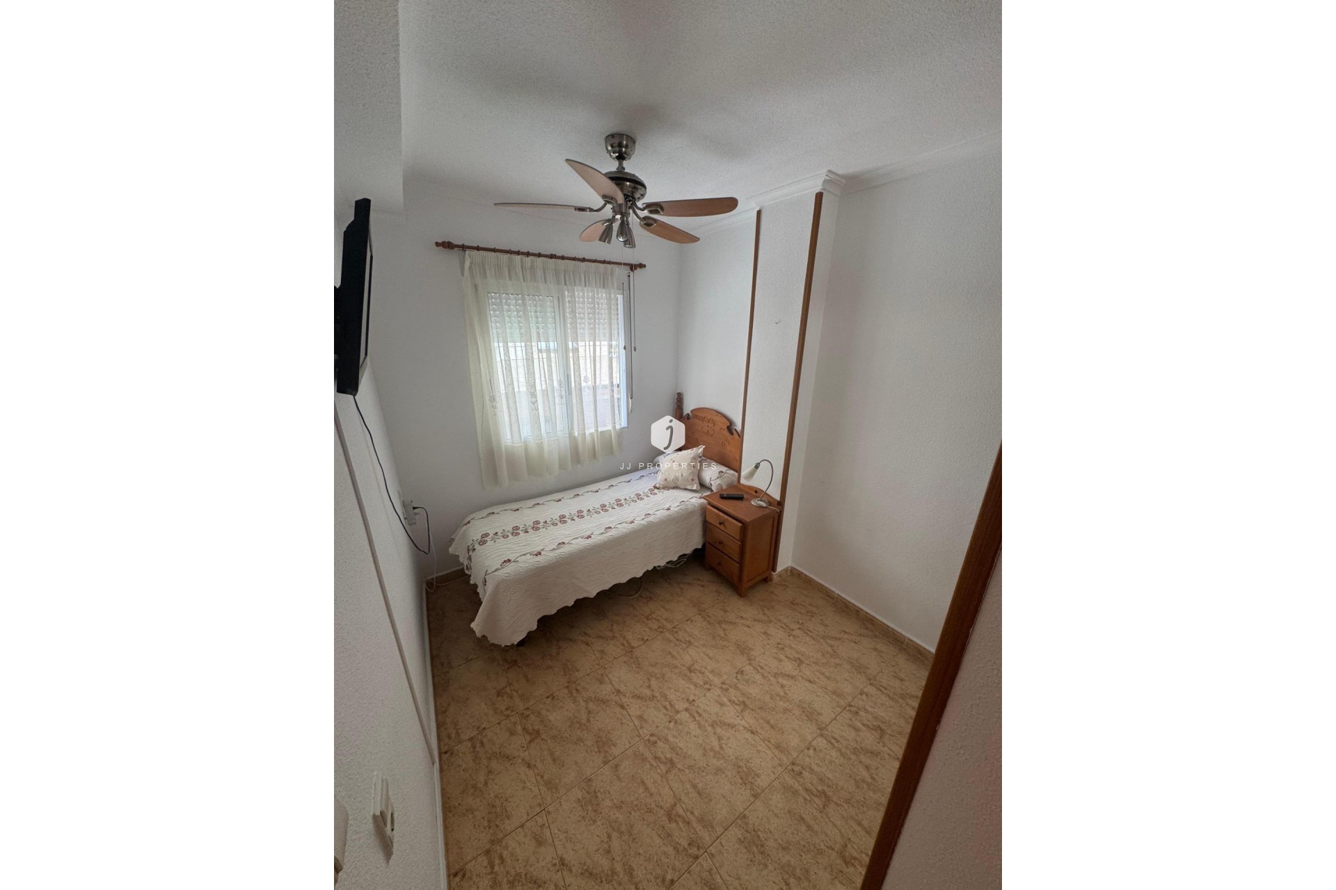 D'occasion - Appartement -
Torrevieja - Habaneras