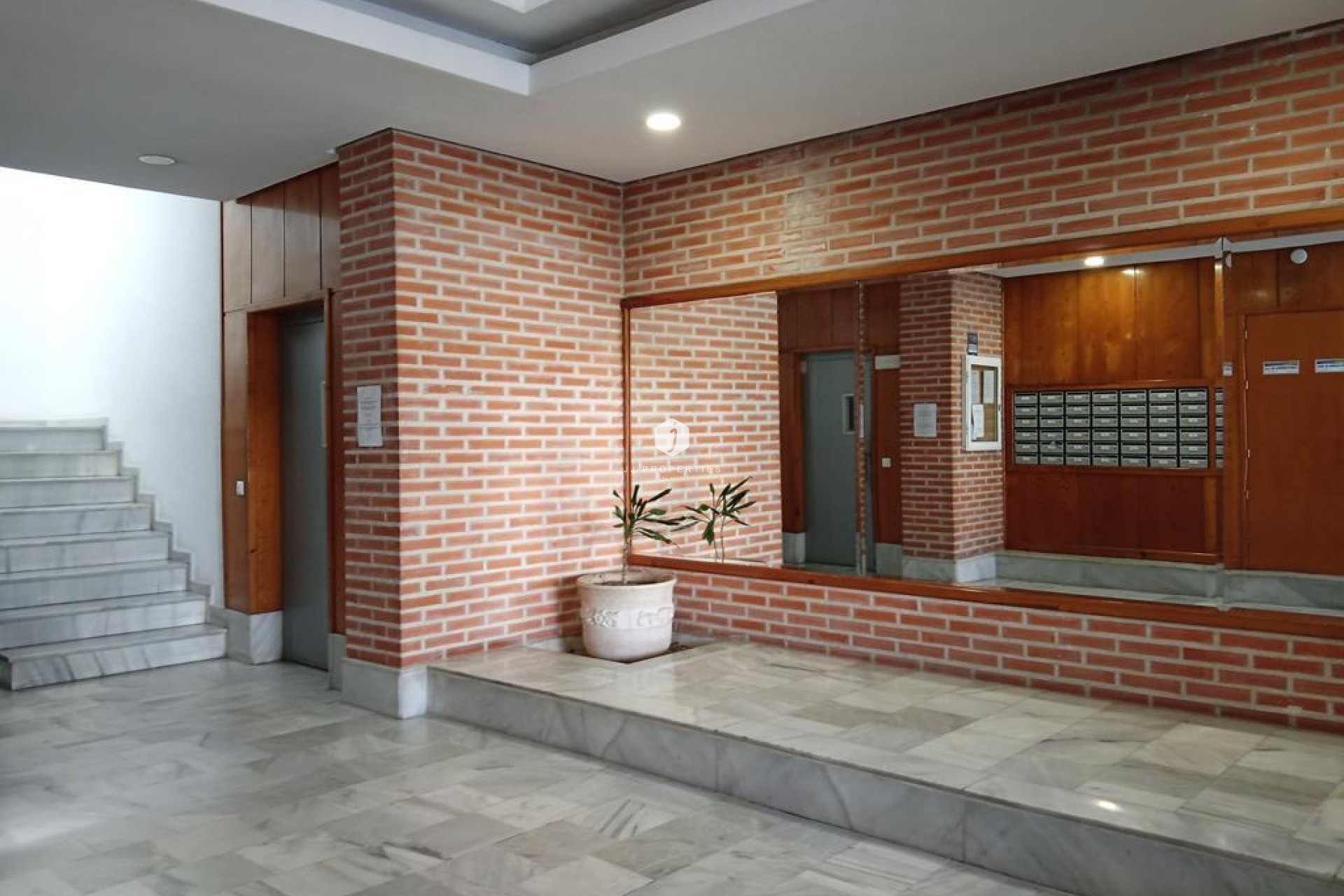 D'occasion - Appartement -
Torrevieja - Habaneras