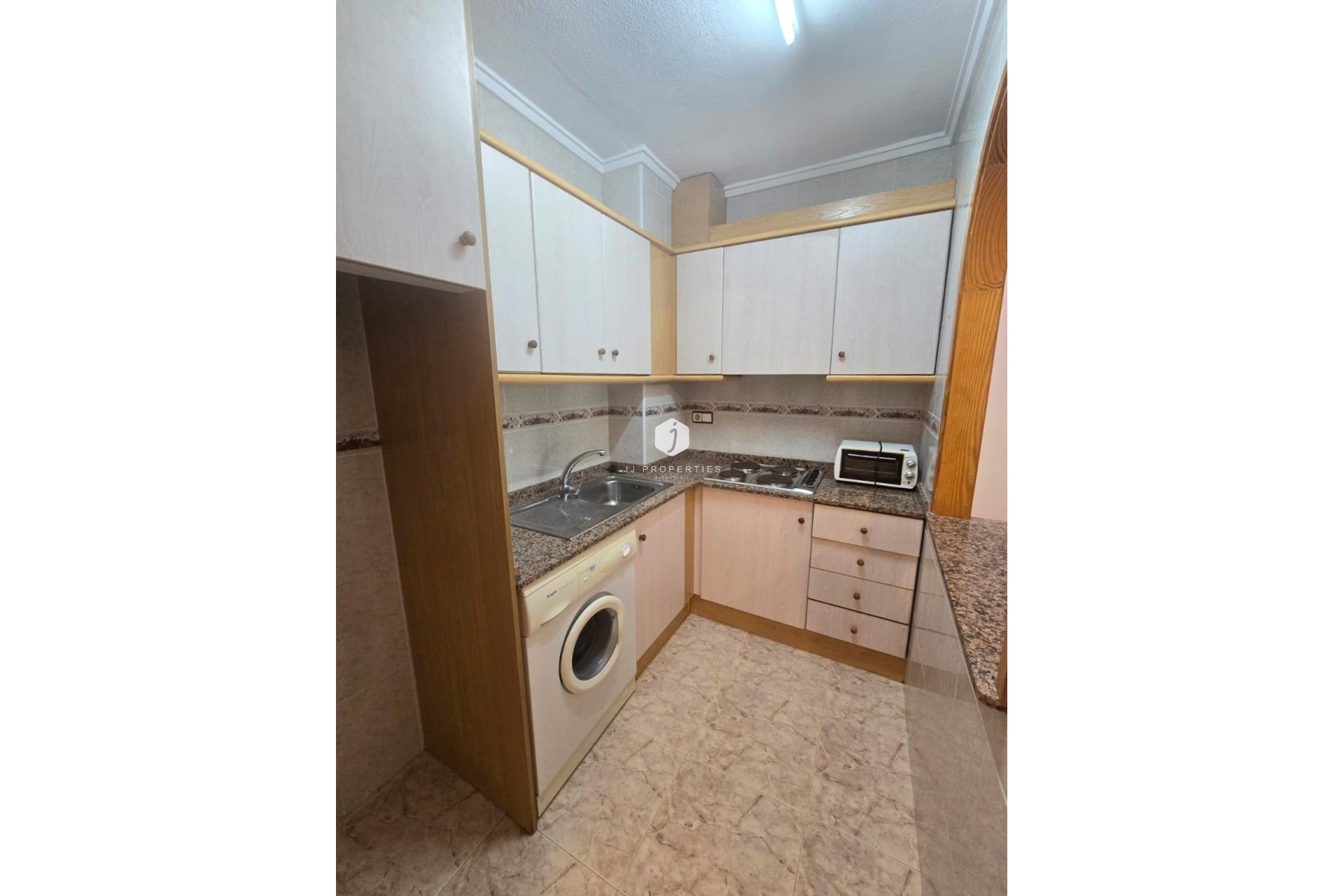 D'occasion - Appartement -
Torrevieja - Habaneras
