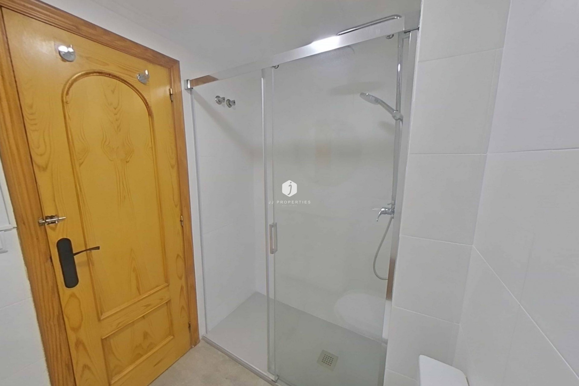 D'occasion - Appartement -
Torrevieja - La Mata Pueblo