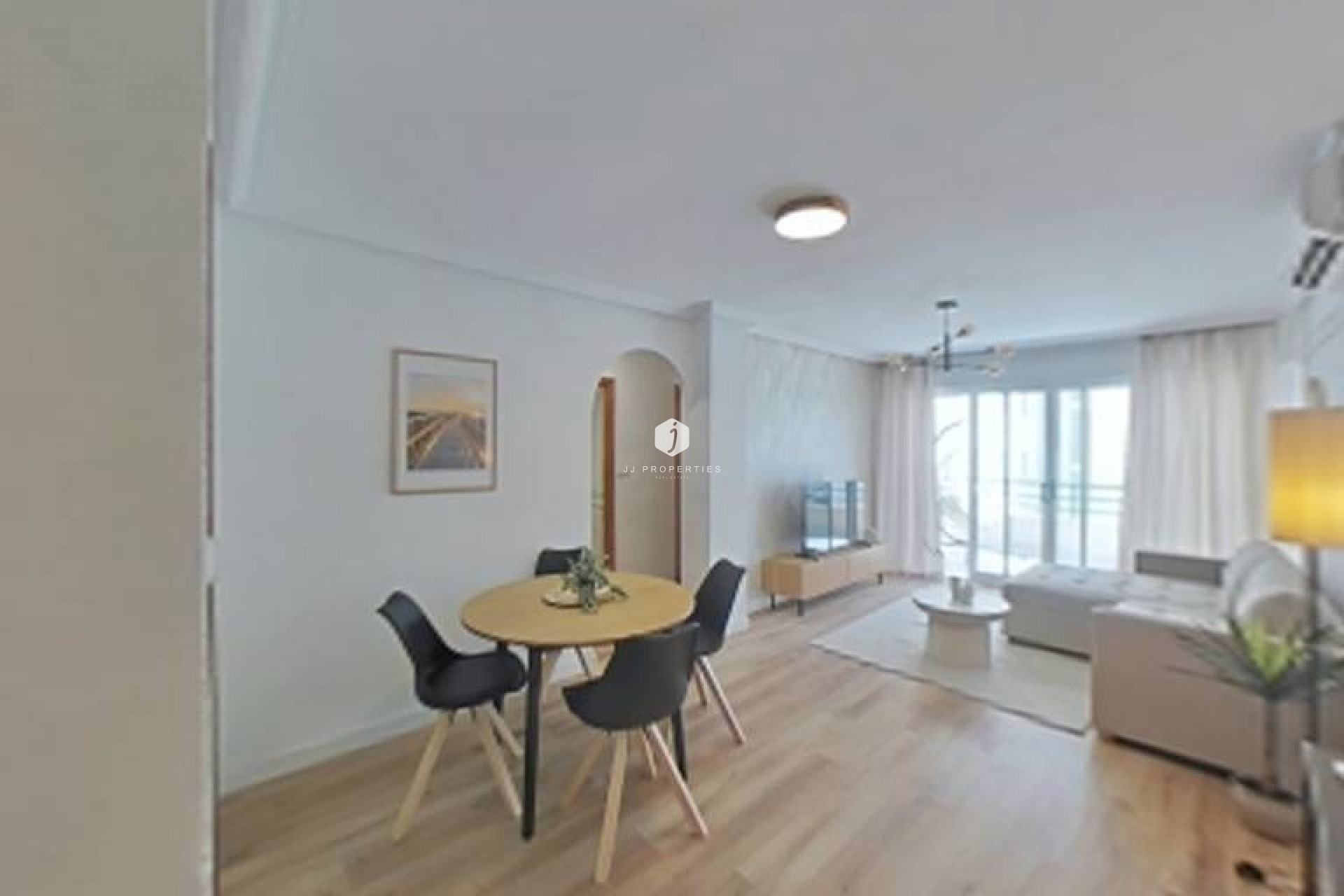 D'occasion - Appartement -
Torrevieja - La Mata Pueblo