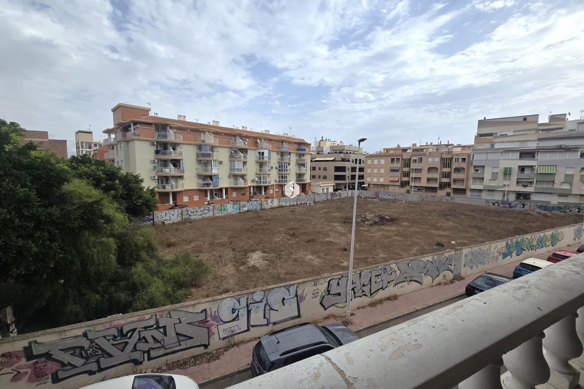 D'occasion - Appartement -
Torrevieja - La Mata Pueblo