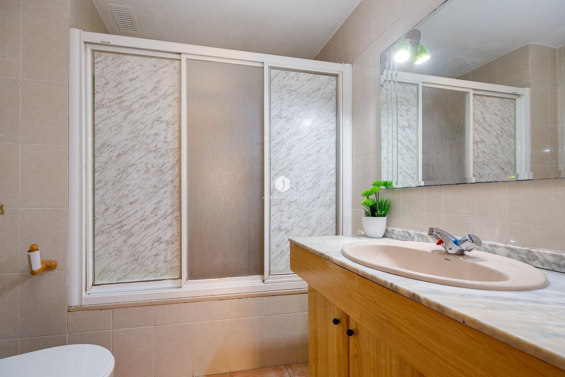 D'occasion - Appartement -
Torrevieja - La Mata