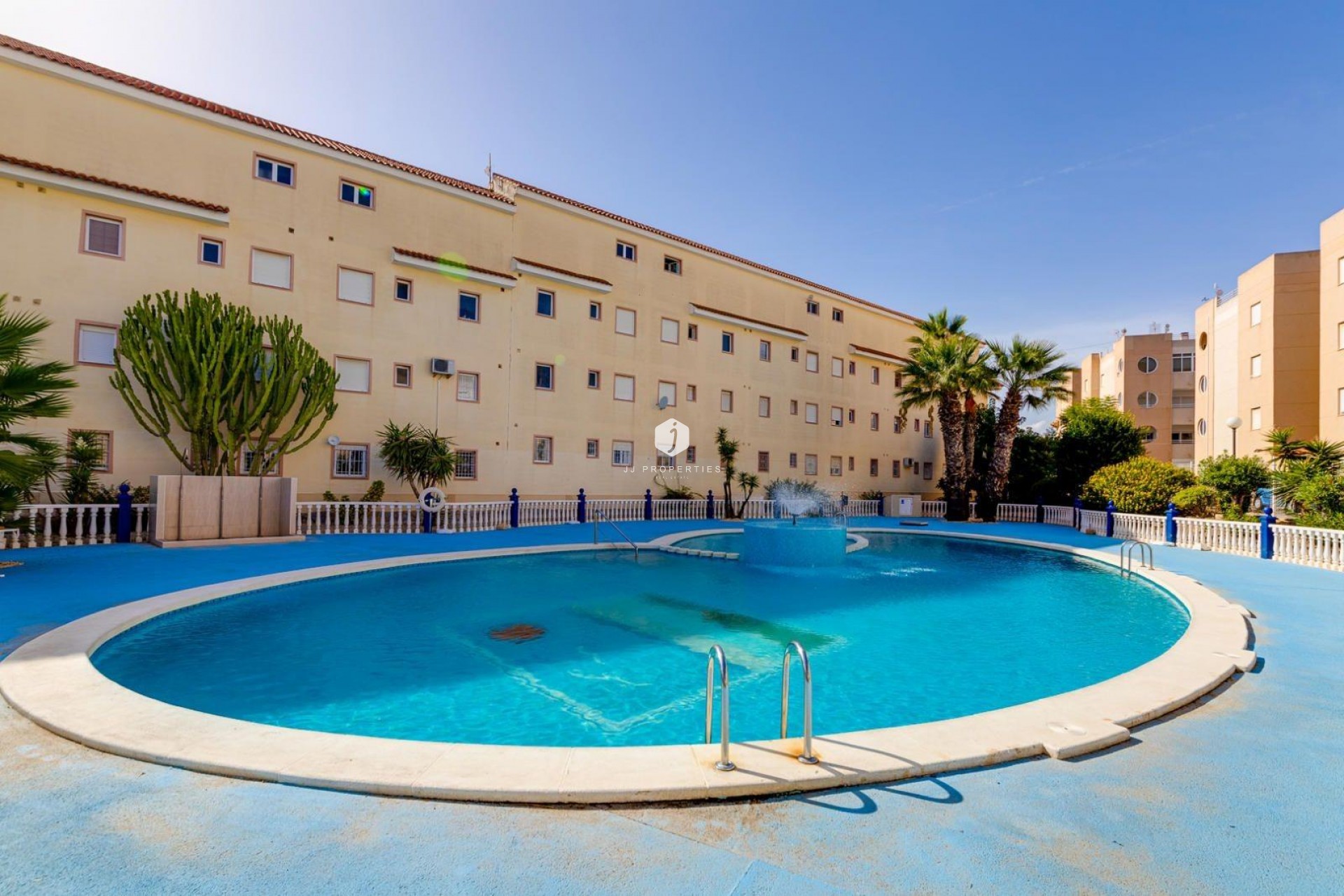 D'occasion - Appartement -
Torrevieja - La Siesta - El Salado - Torreta