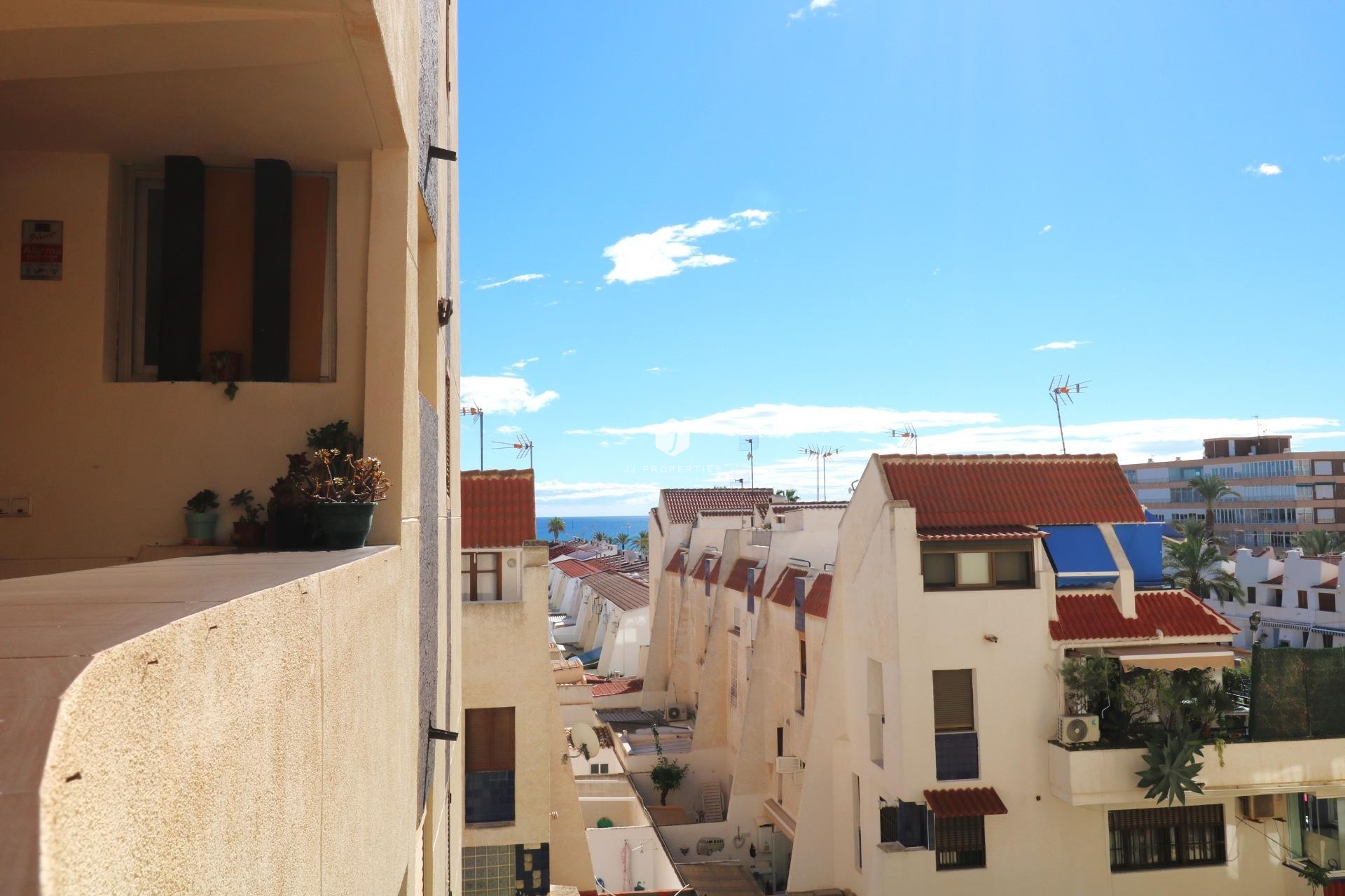 D'occasion - Appartement -
Torrevieja - La veleta