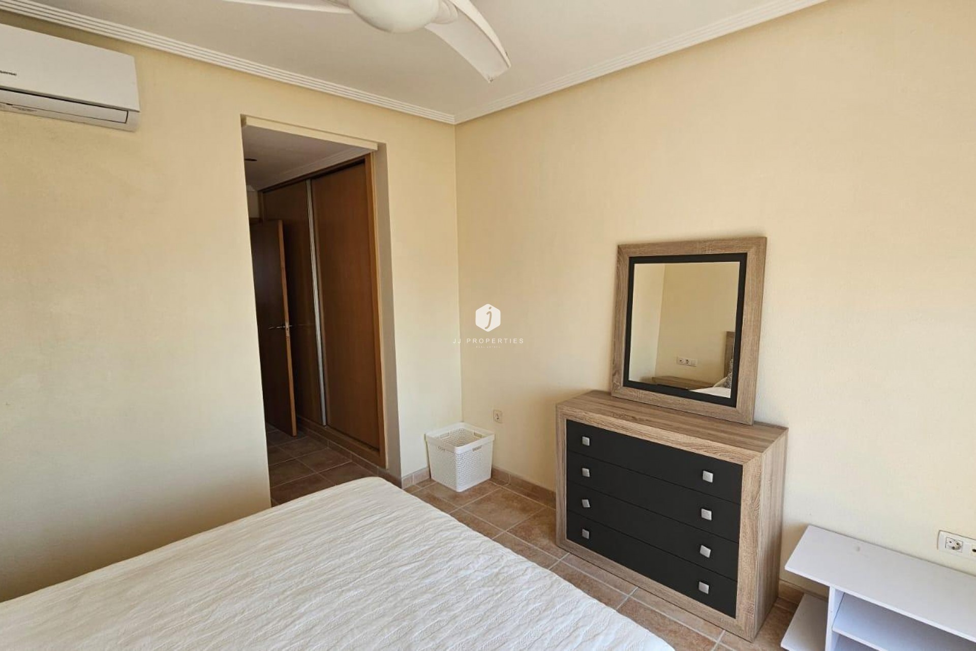 D'occasion - Appartement -
Torrevieja - La veleta