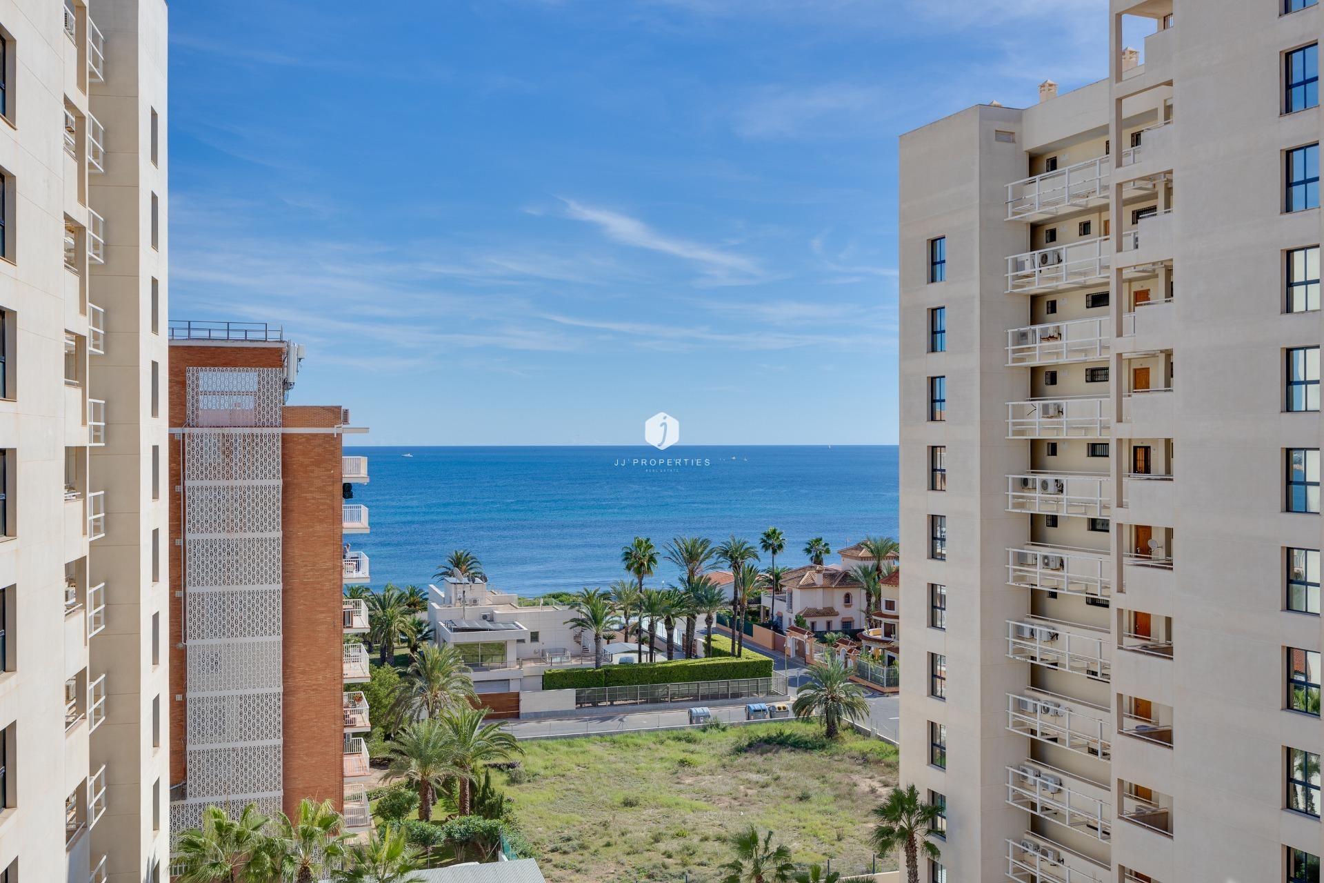 D'occasion - Appartement -
Torrevieja - La veleta