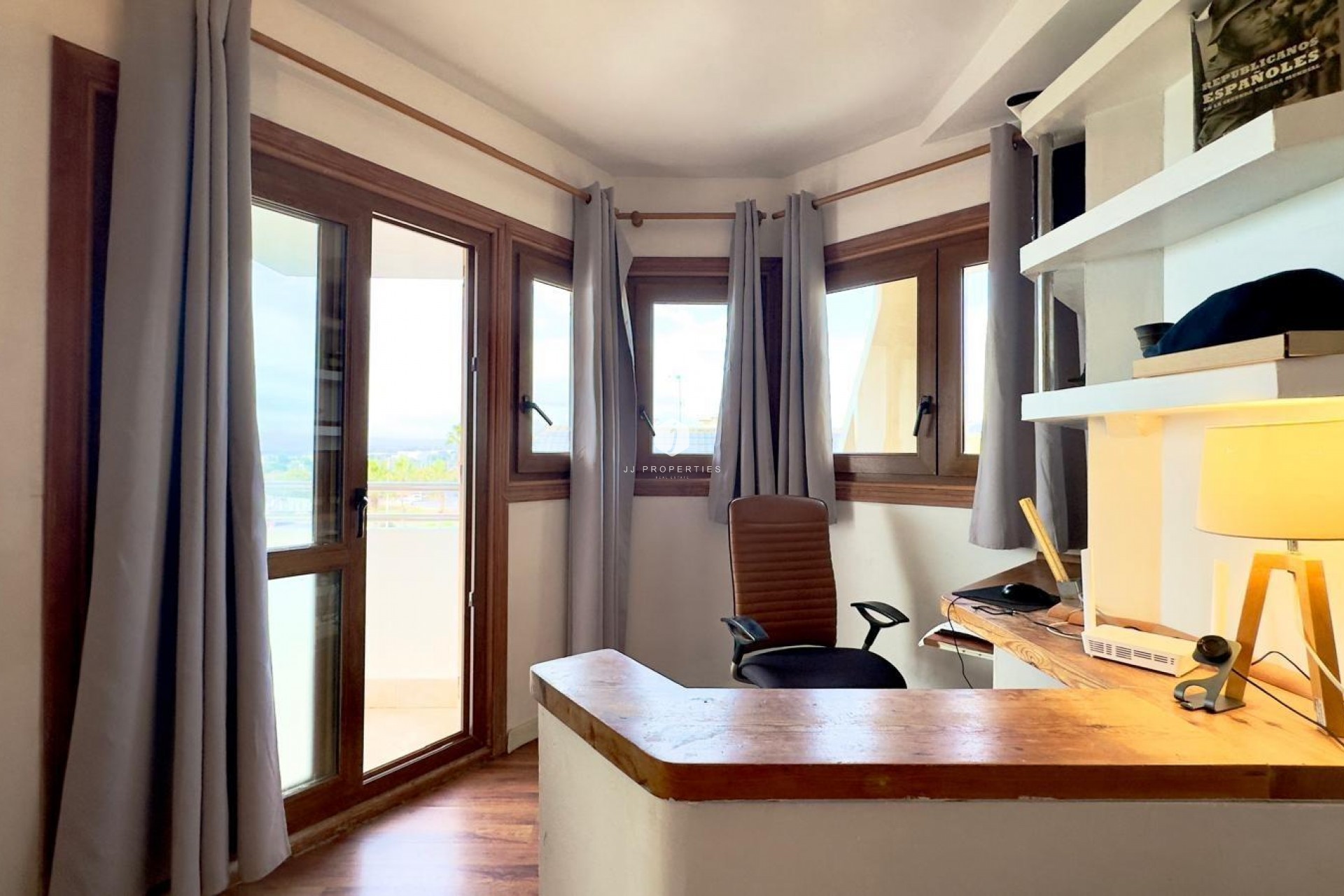 D'occasion - Appartement -
Torrevieja - La veleta