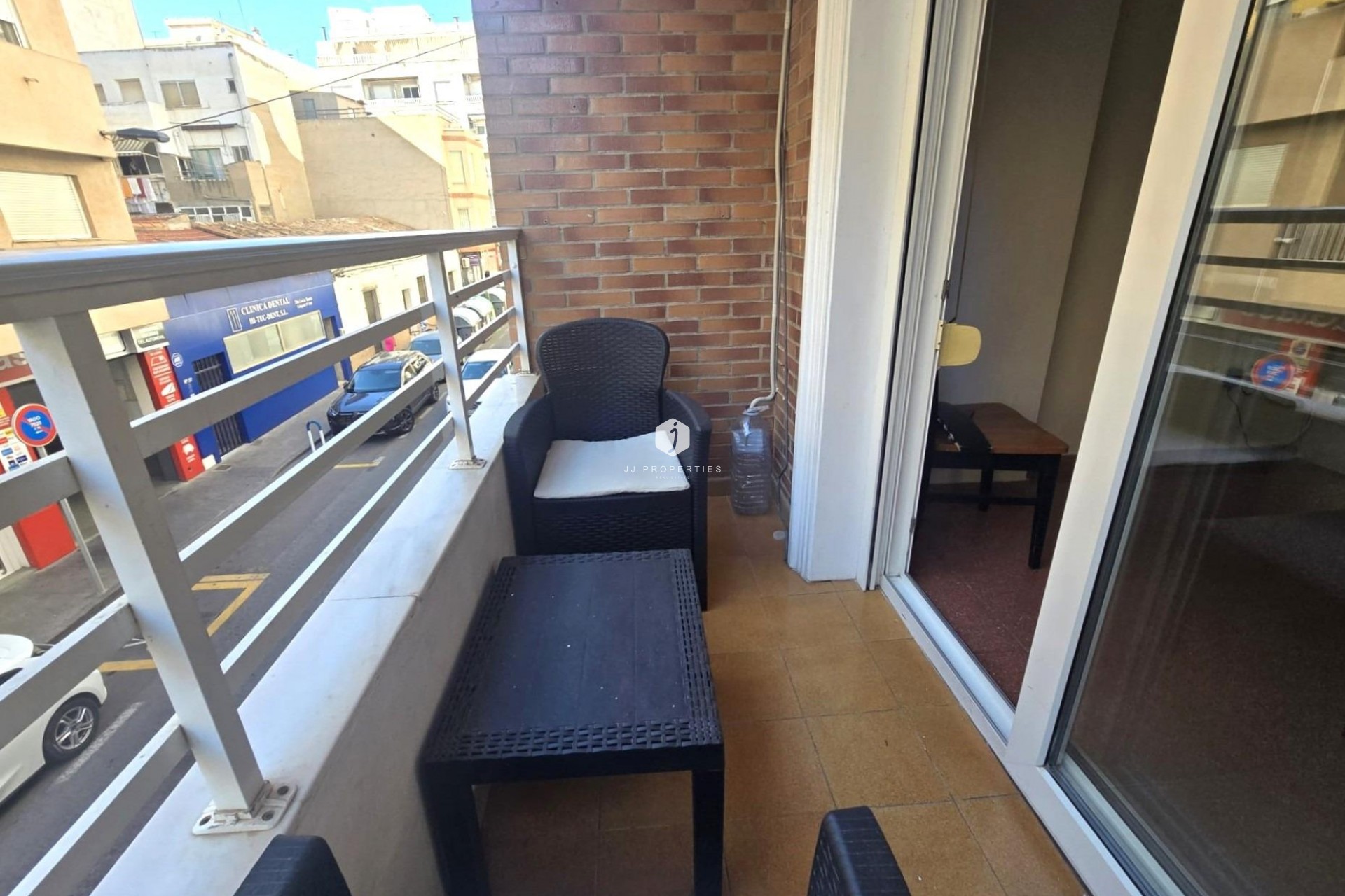 D'occasion - Appartement -
Torrevieja - Las Piscinas Naturales