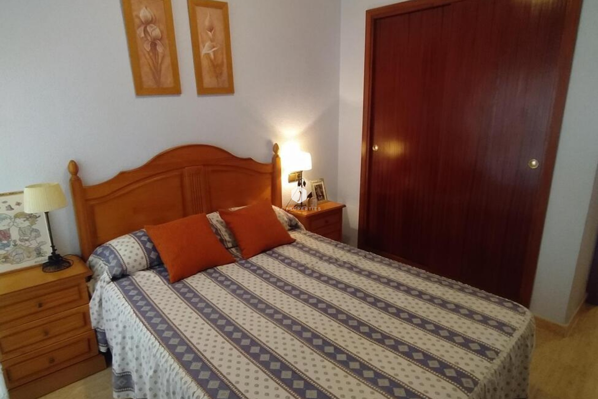 D'occasion - Appartement -
Torrevieja - Los Locos