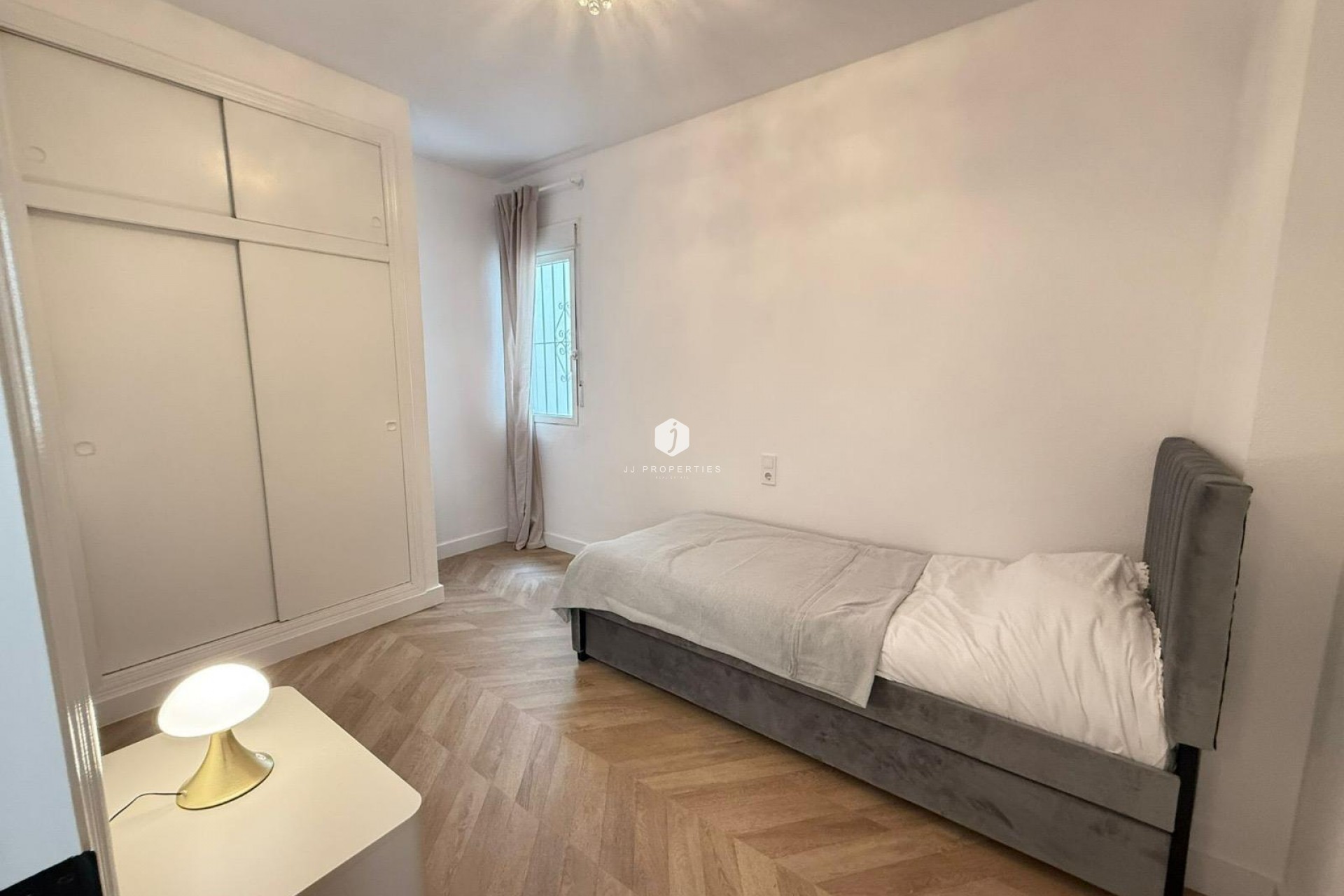 D'occasion - Appartement -
Torrevieja - PARQUE DE LAS NACIONES