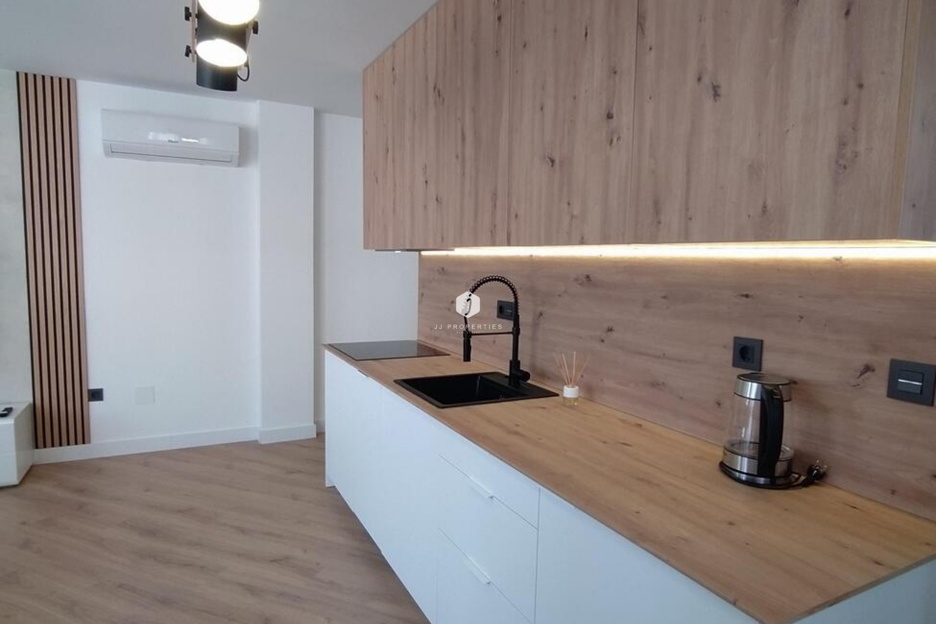 D'occasion - Appartement -
Torrevieja - PARQUE DE LAS NACIONES