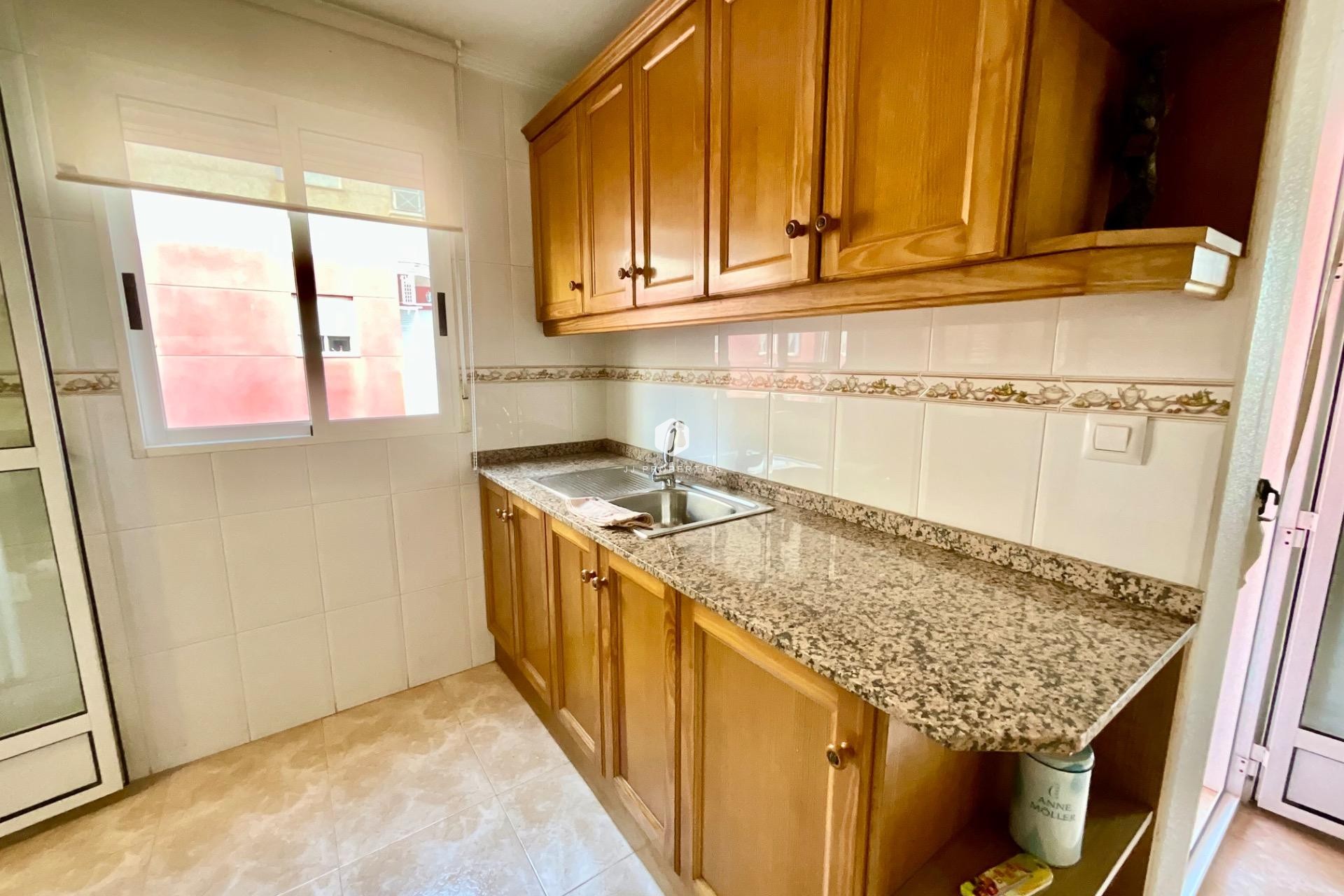 D'occasion - Appartement -
Torrevieja - PARQUE DE LAS NACIONES