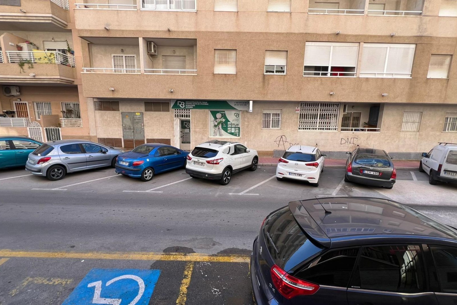 D'occasion - Appartement -
Torrevieja - PARQUE DE LAS NACIONES