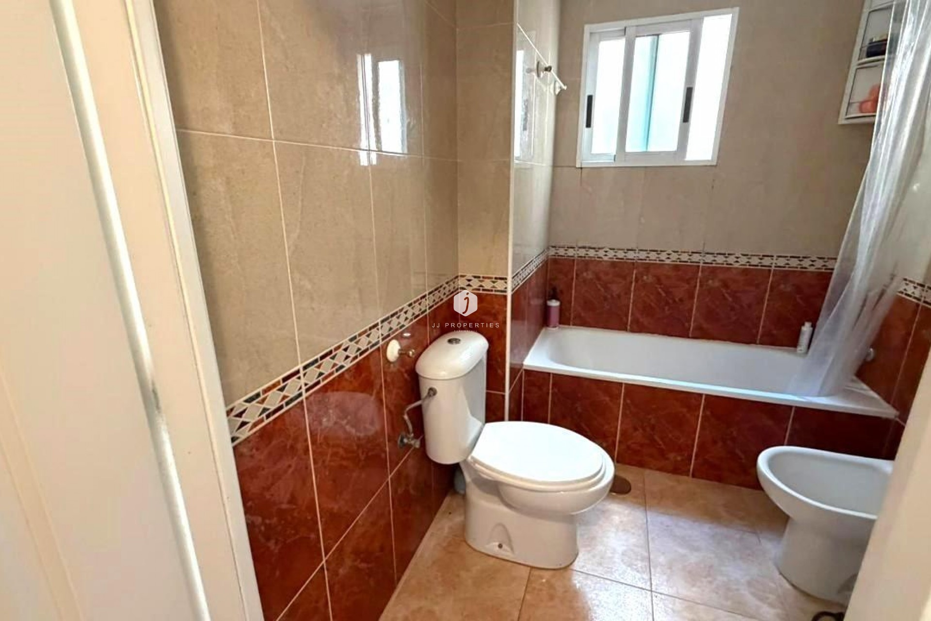 D'occasion - Appartement -
Torrevieja - PARQUE DE LAS NACIONES