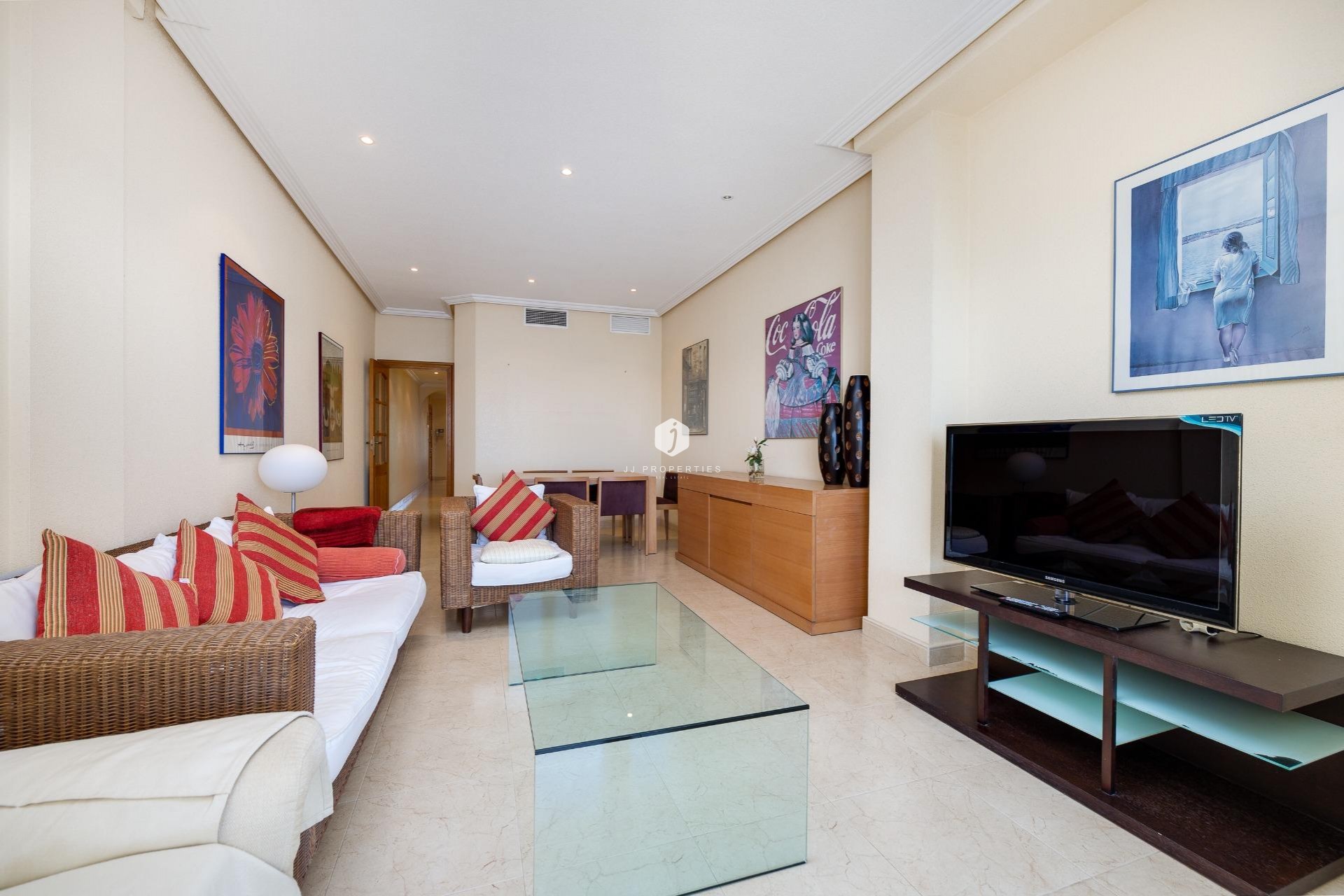 D'occasion - Appartement -
Torrevieja - Paseo maritimo