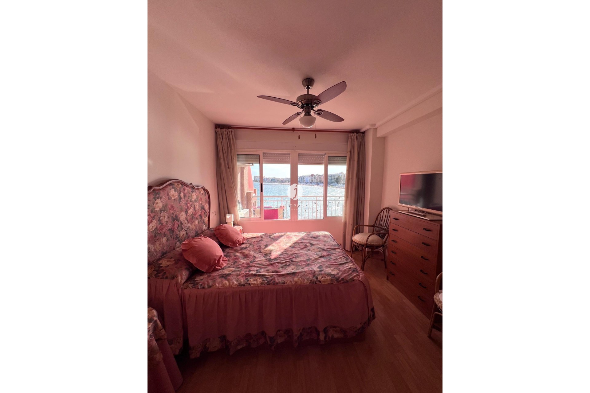 D'occasion - Appartement -
Torrevieja - Playa de los Locos