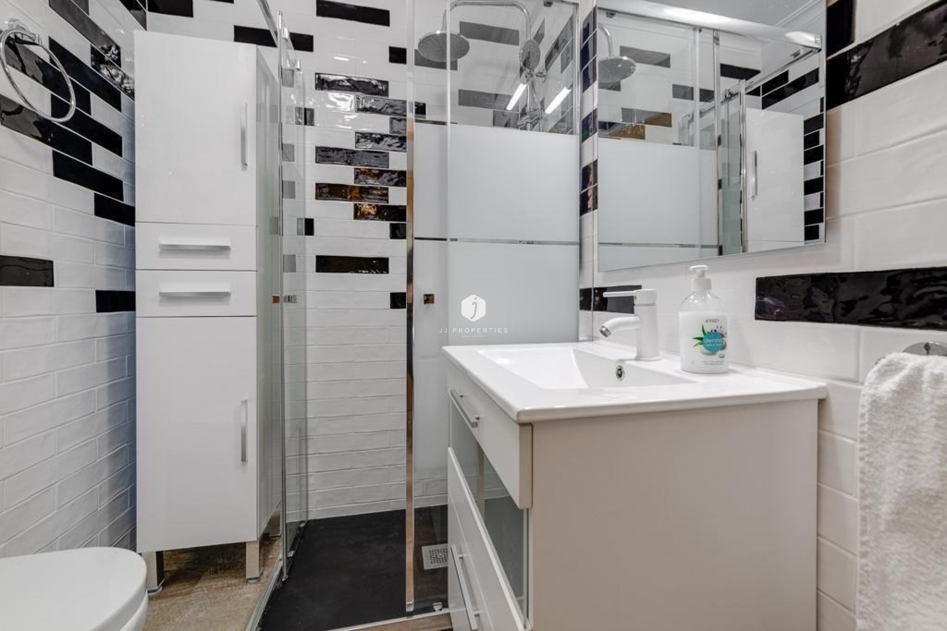 D'occasion - Appartement -
Torrevieja - Playa de los Locos