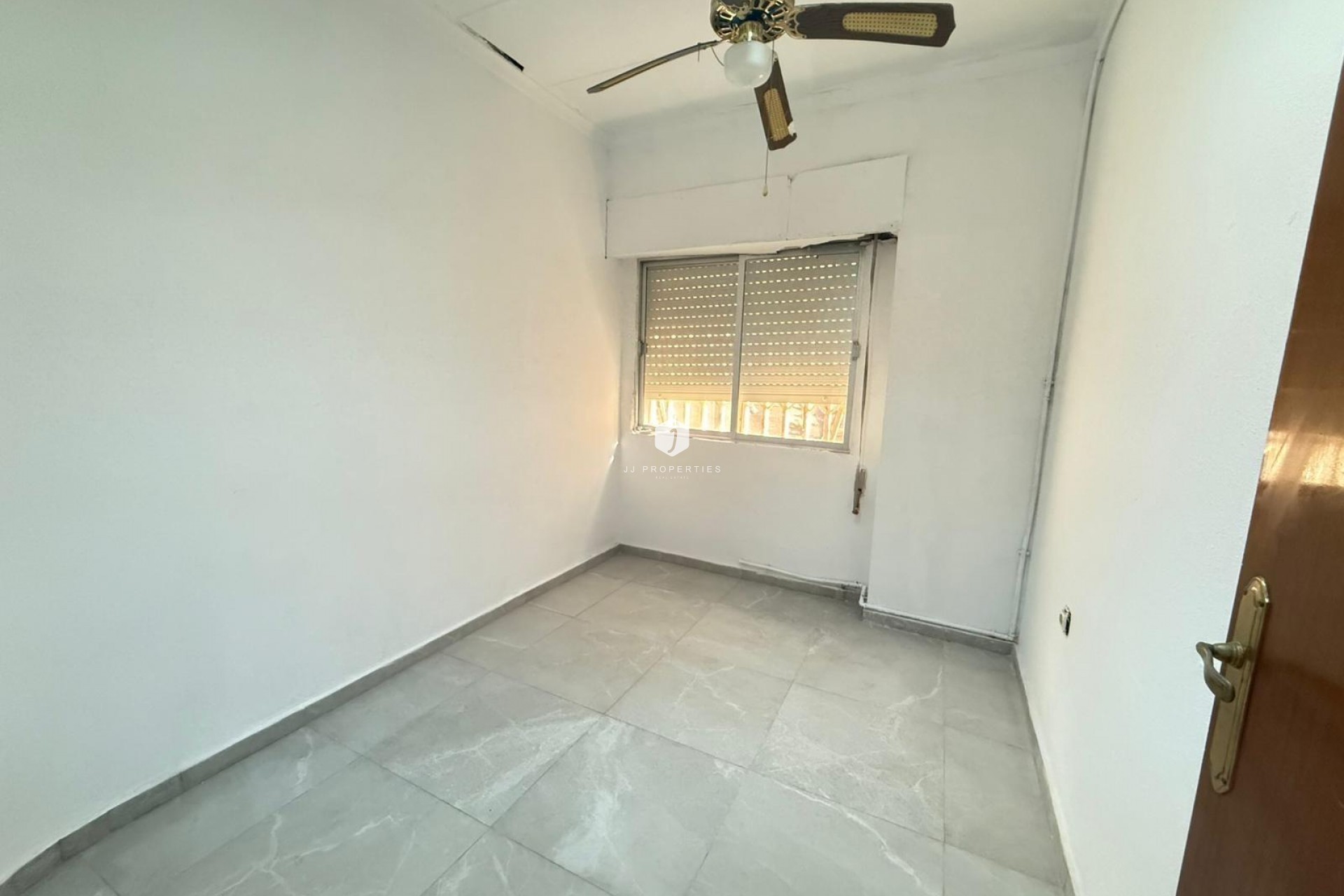 D'occasion - Appartement -
Torrevieja - Playa de los Locos