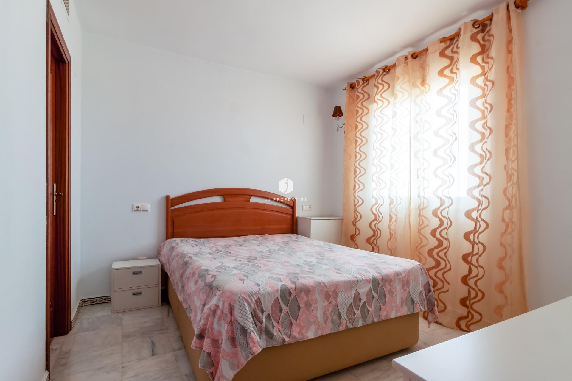 D'occasion - Appartement -
Torrevieja - Playa de los Locos