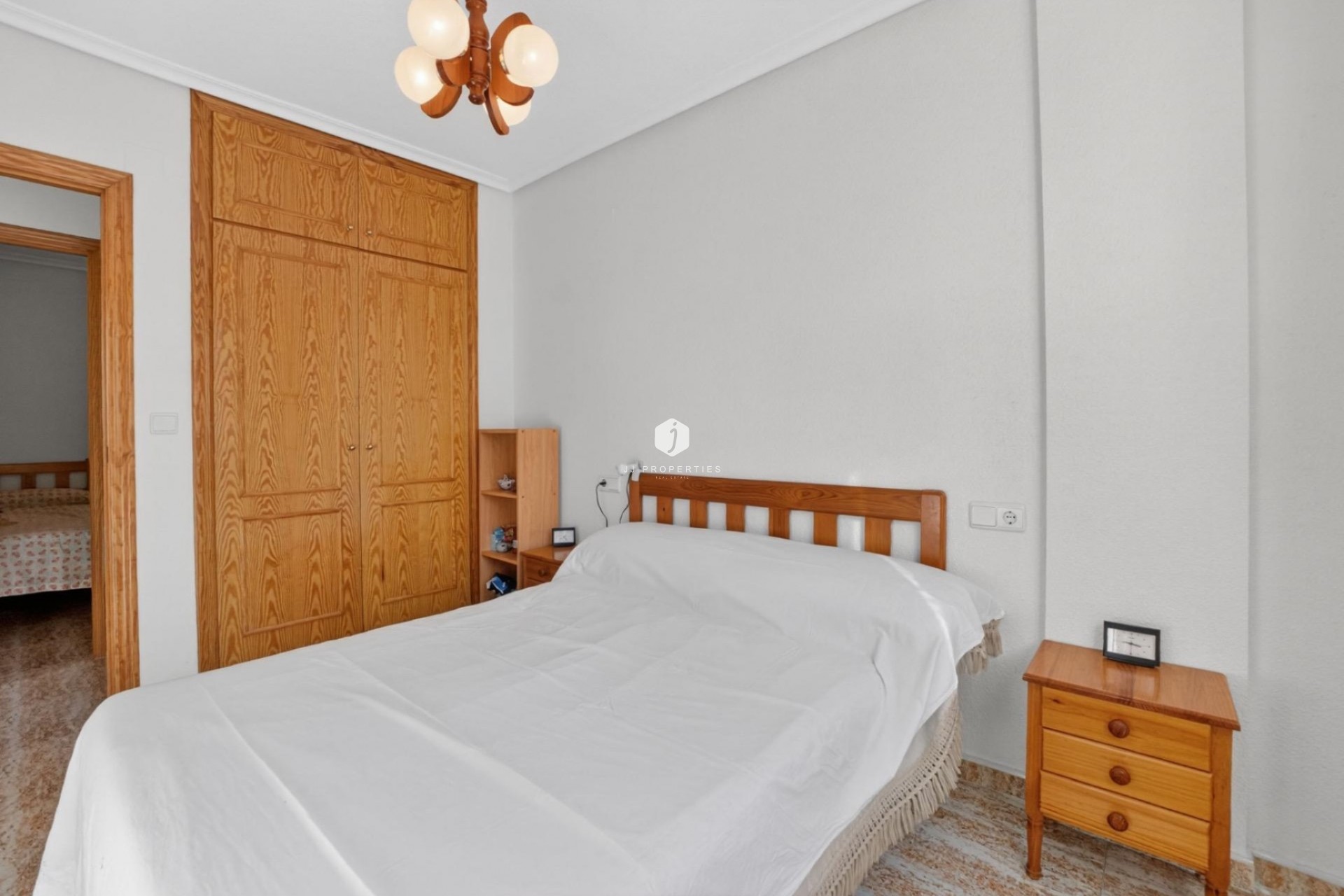 D'occasion - Appartement -
Torrevieja - Playa de los locos
