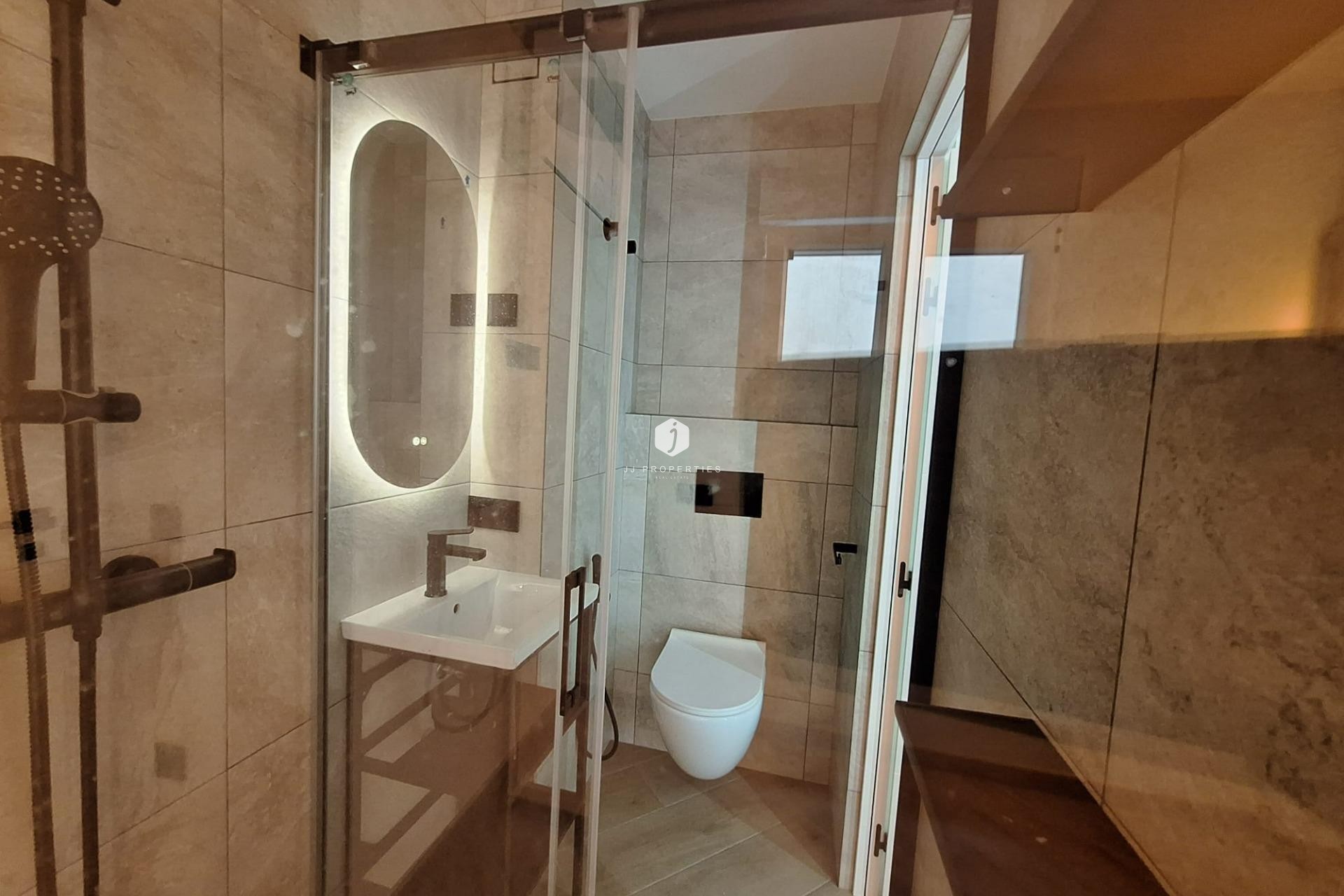 D'occasion - Appartement -
Torrevieja - Playa de los Locos
