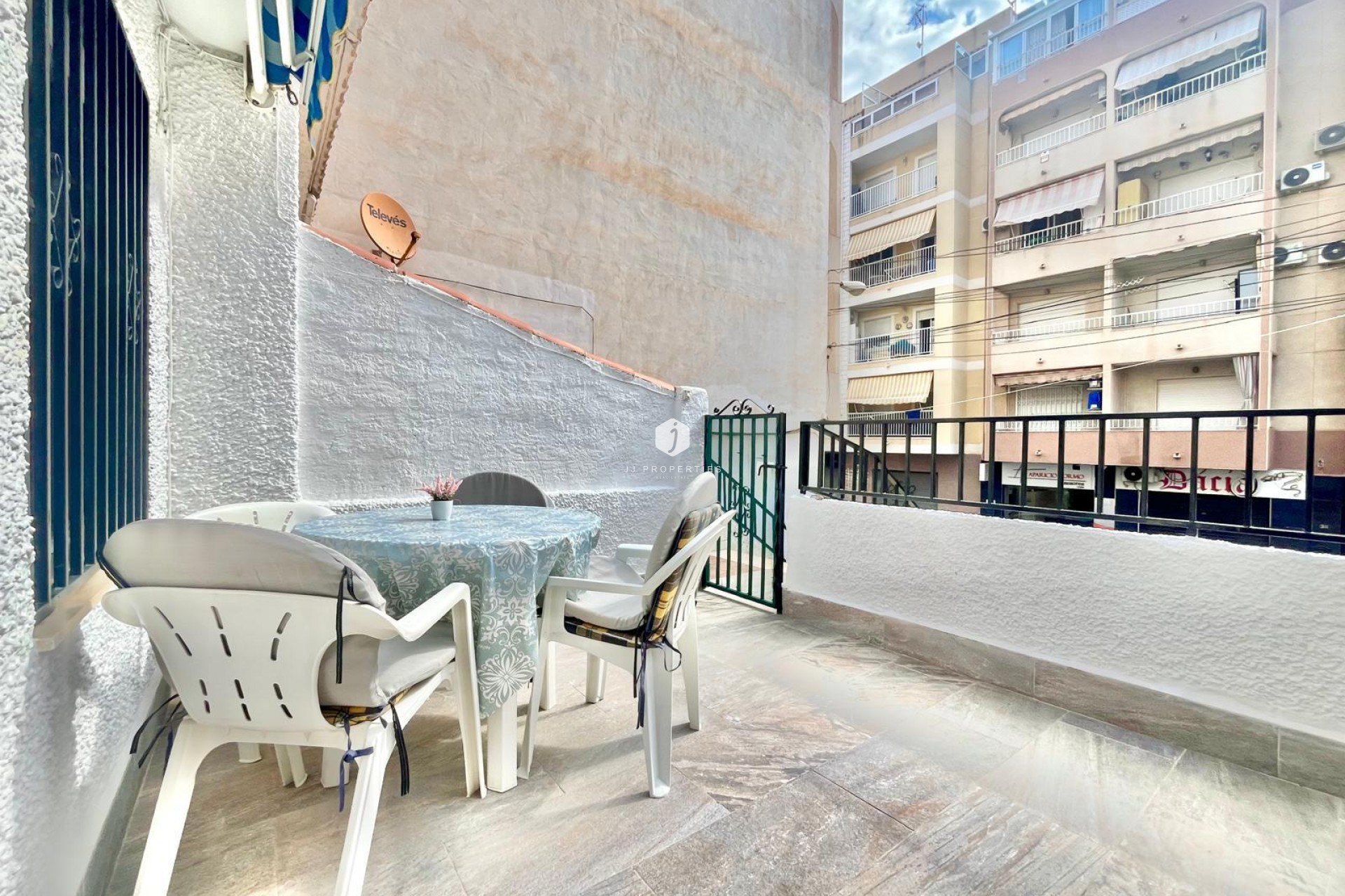 D'occasion - Appartement -
Torrevieja - Playa de los Locos