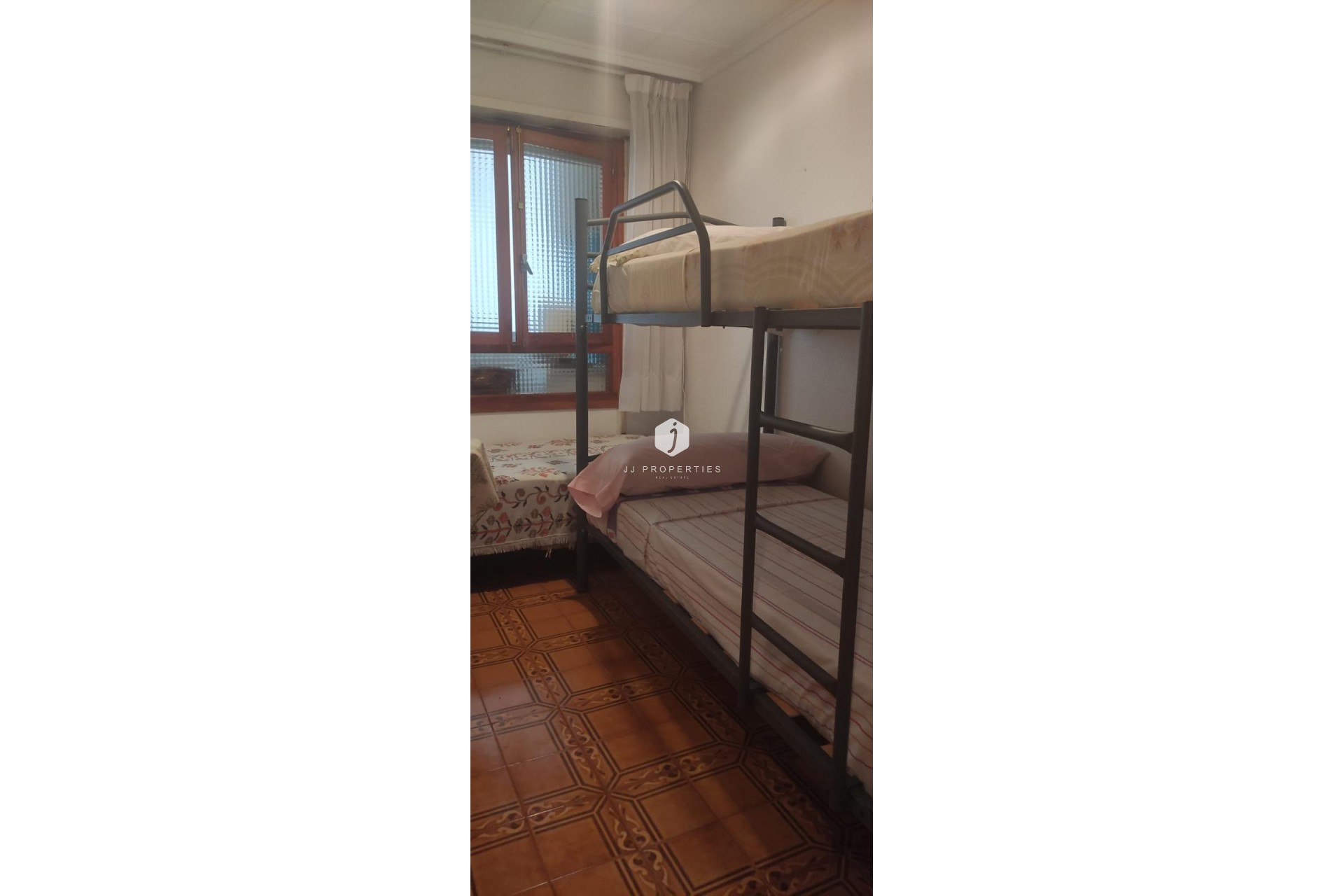 D'occasion - Appartement -
Torrevieja - Playa de los Naufragos