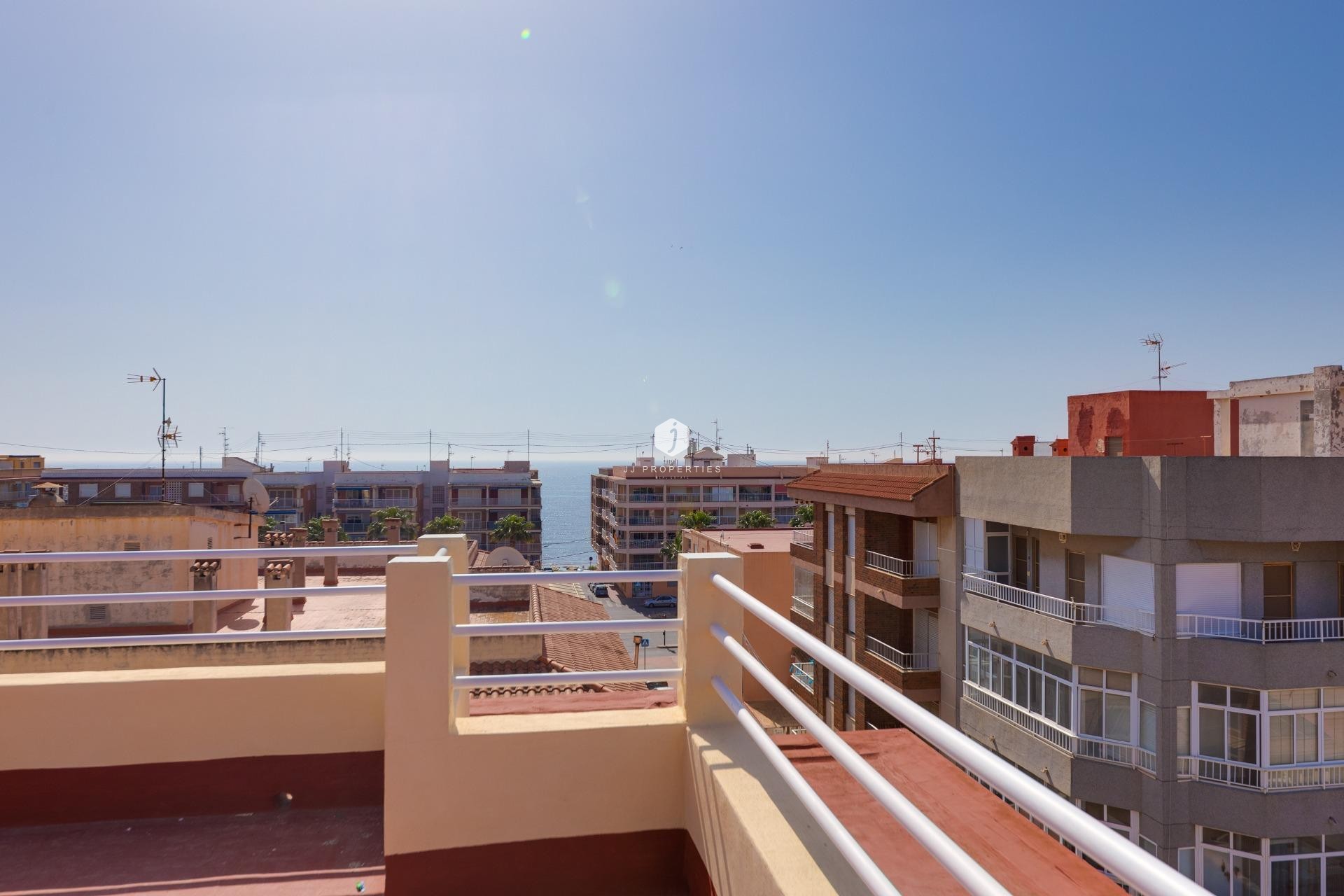 D'occasion - Appartement -
Torrevieja - Playa de los Naufragos