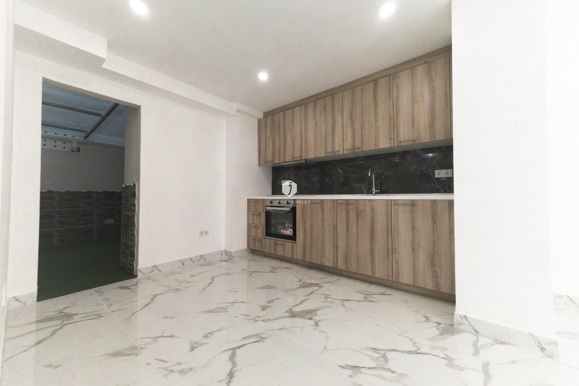 D'occasion - Appartement -
Torrevieja - Playa de los Naufragos