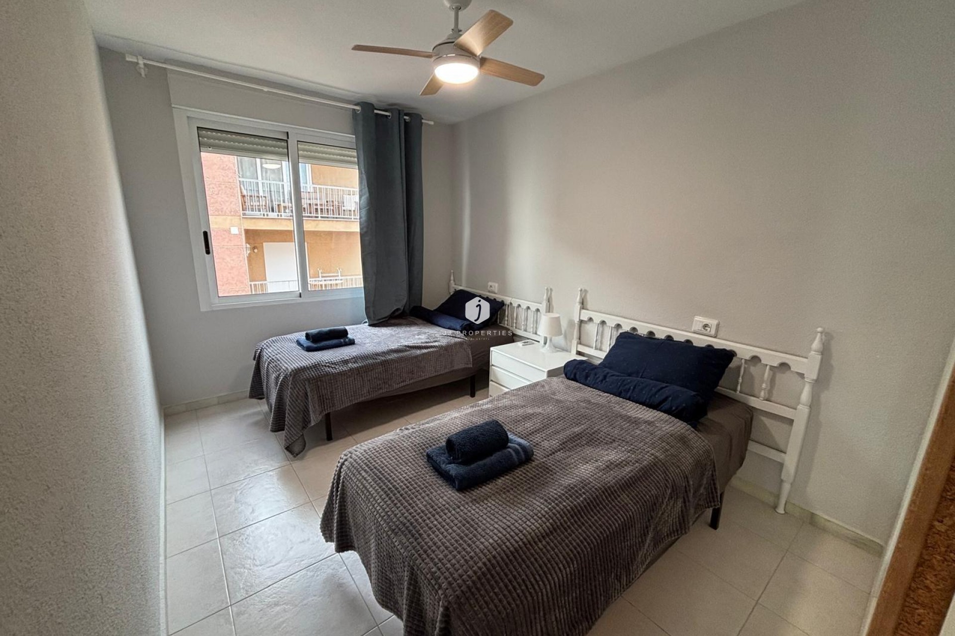 D'occasion - Appartement -
Torrevieja - Playa de los Naufragos