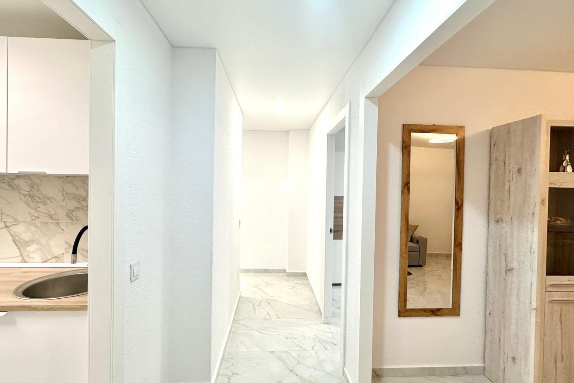 D'occasion - Appartement -
Torrevieja - Playa del Cura