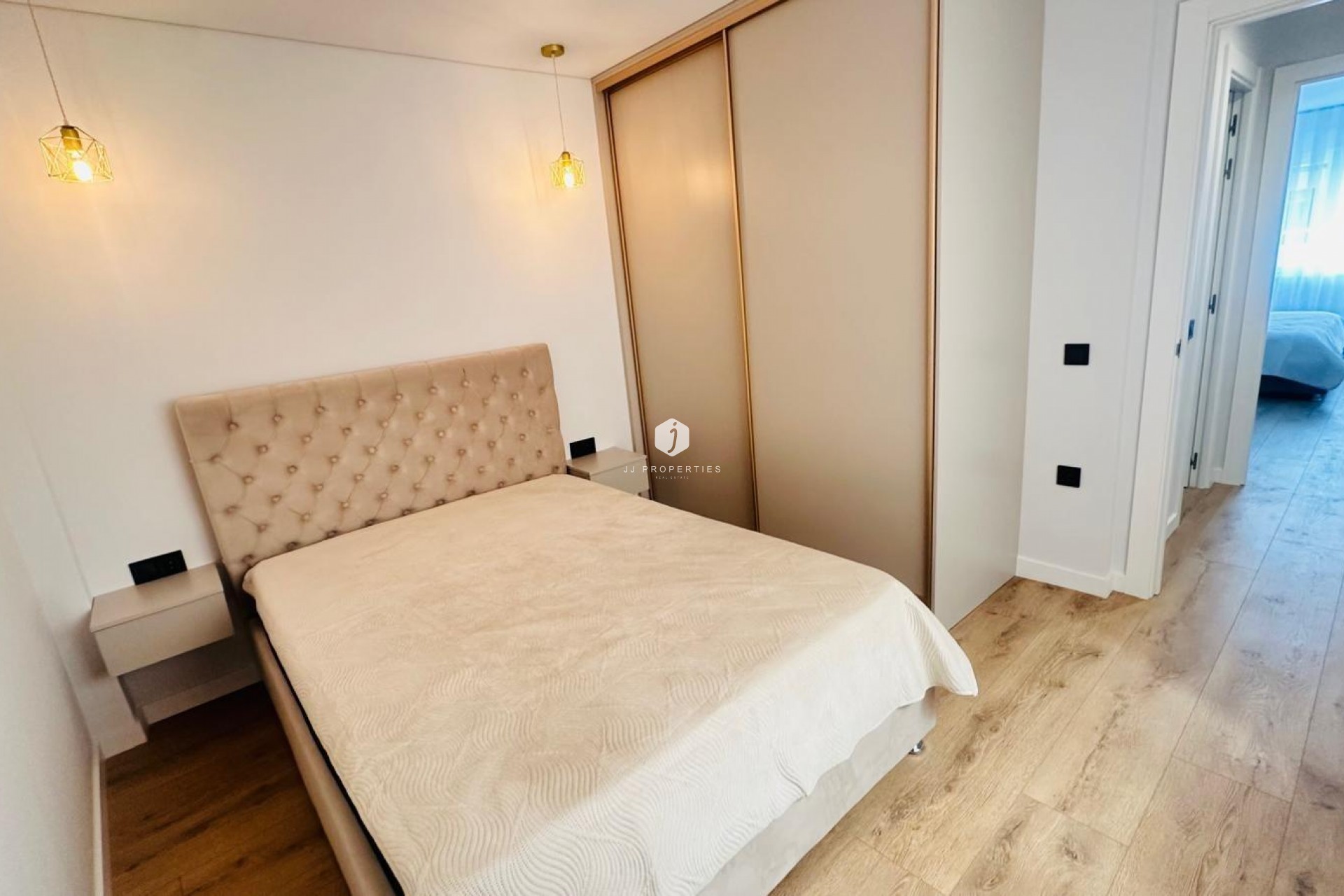 D'occasion - Appartement -
Torrevieja - Playa del Cura