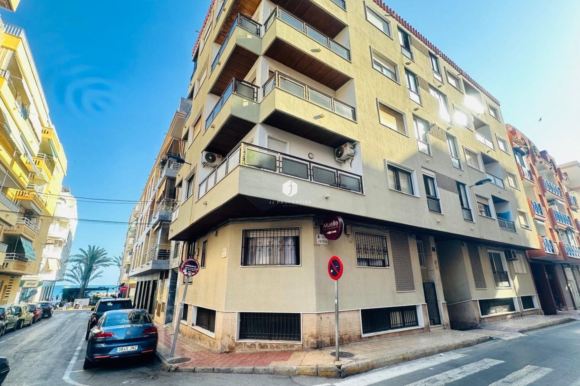 D'occasion - Appartement -
Torrevieja - Playa del Cura